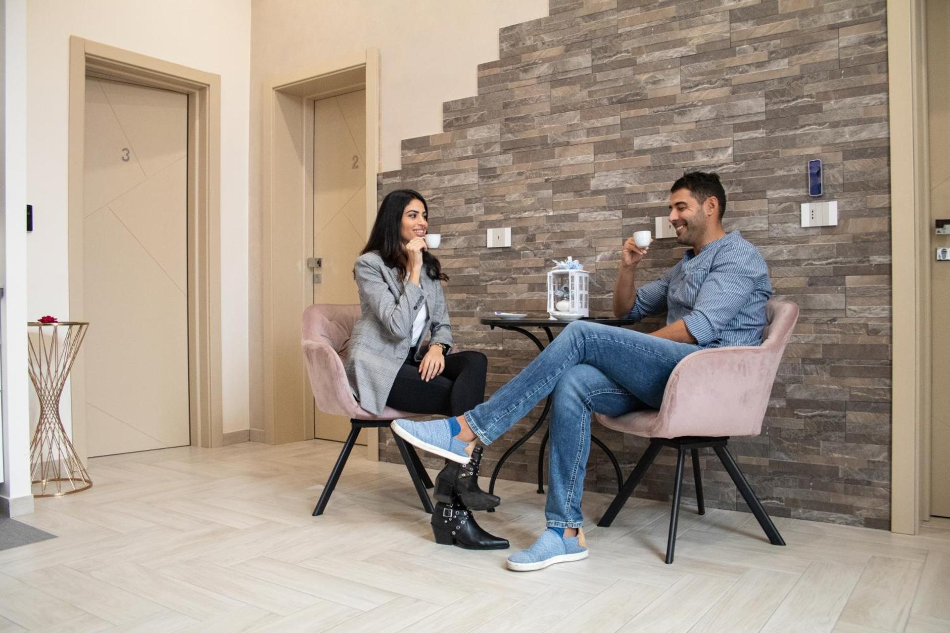 Communal lounge/ TV room