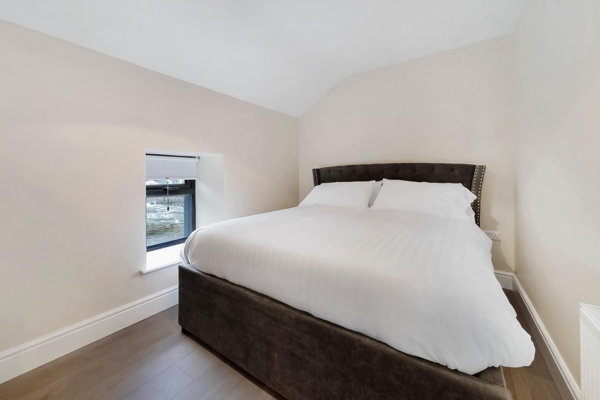 Glenside Abbey 'Sleeping 7 guests'