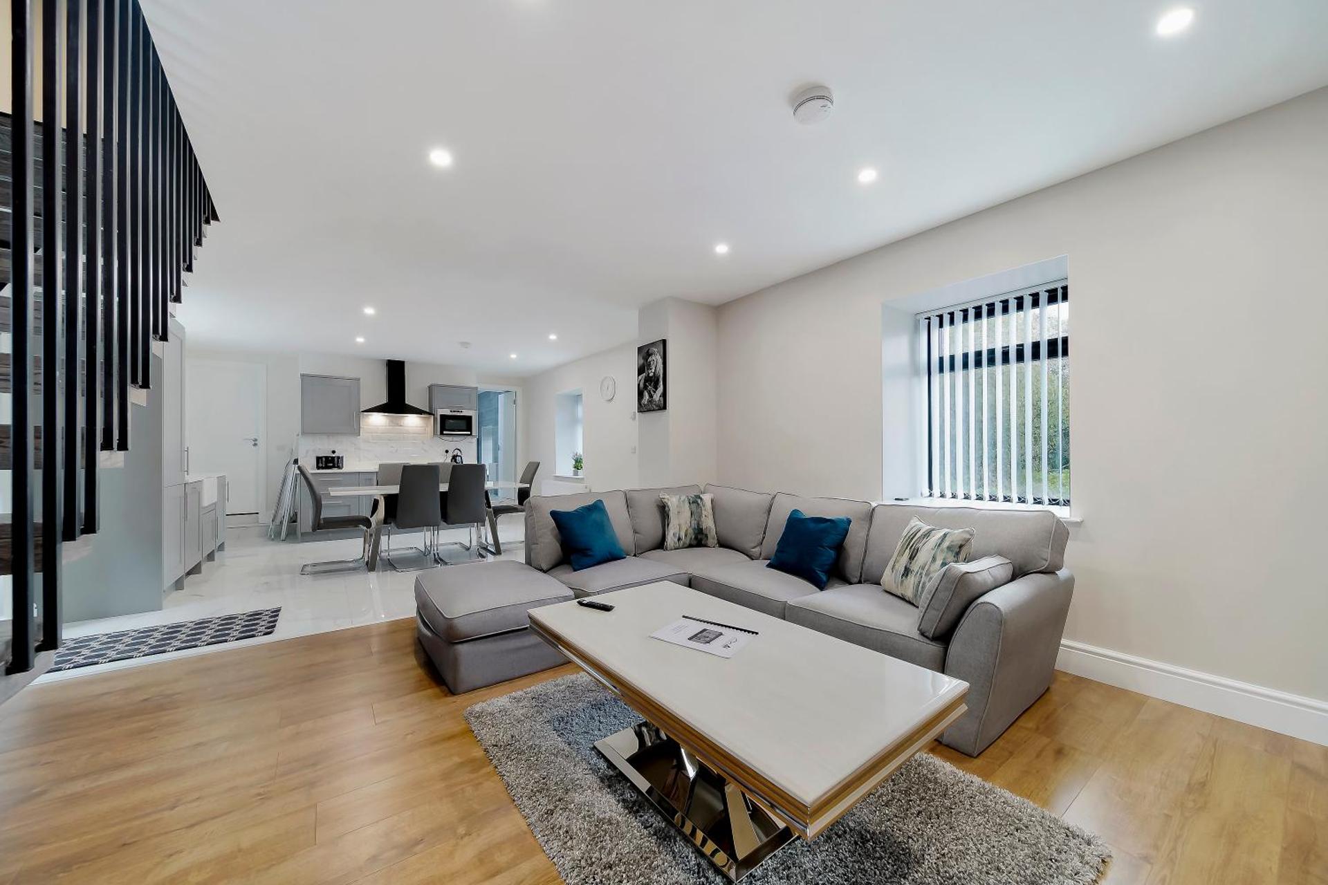 Glenside Abbey 'Sleeping 7 guests'