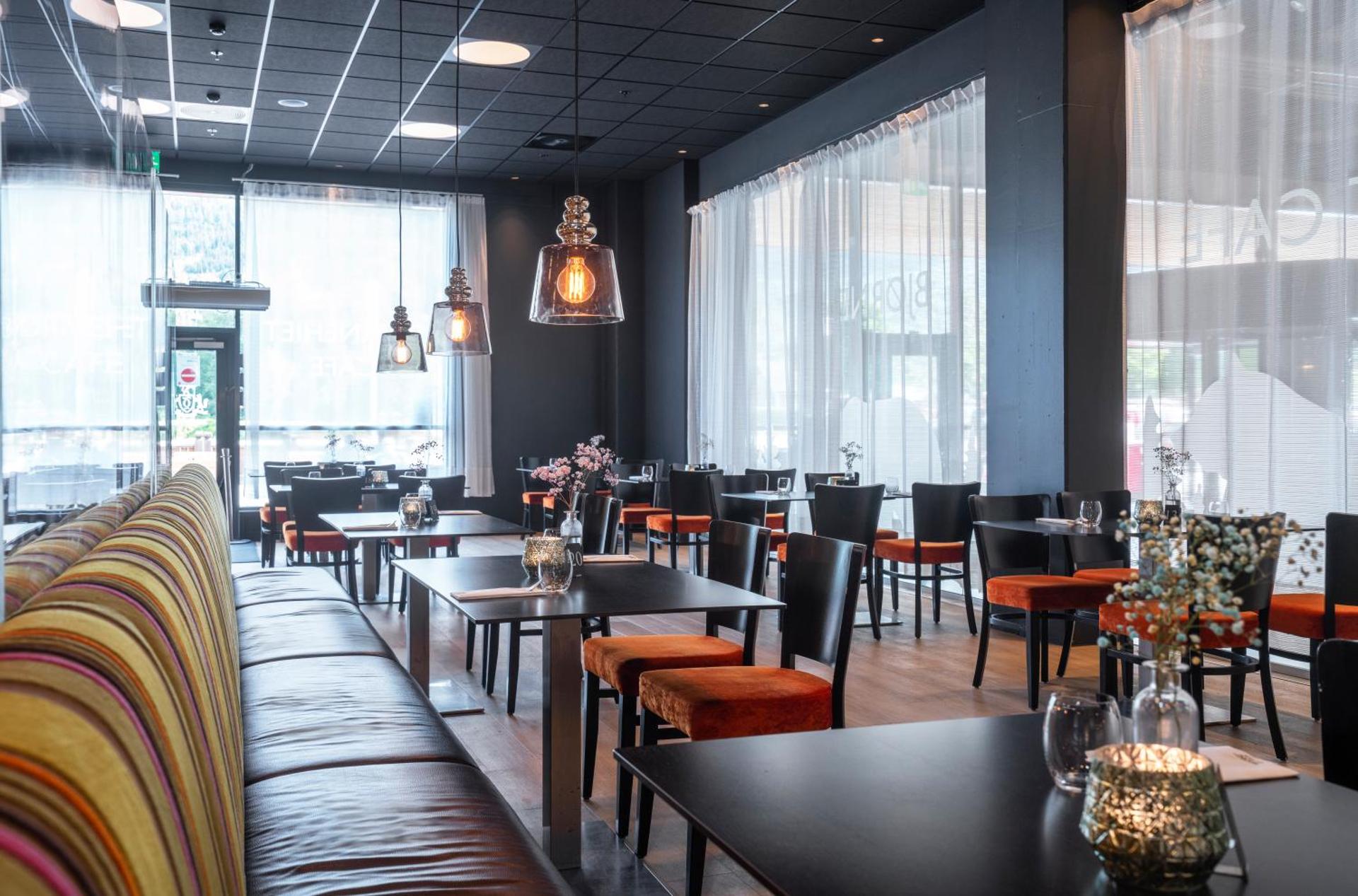 Restaurant/places to eat