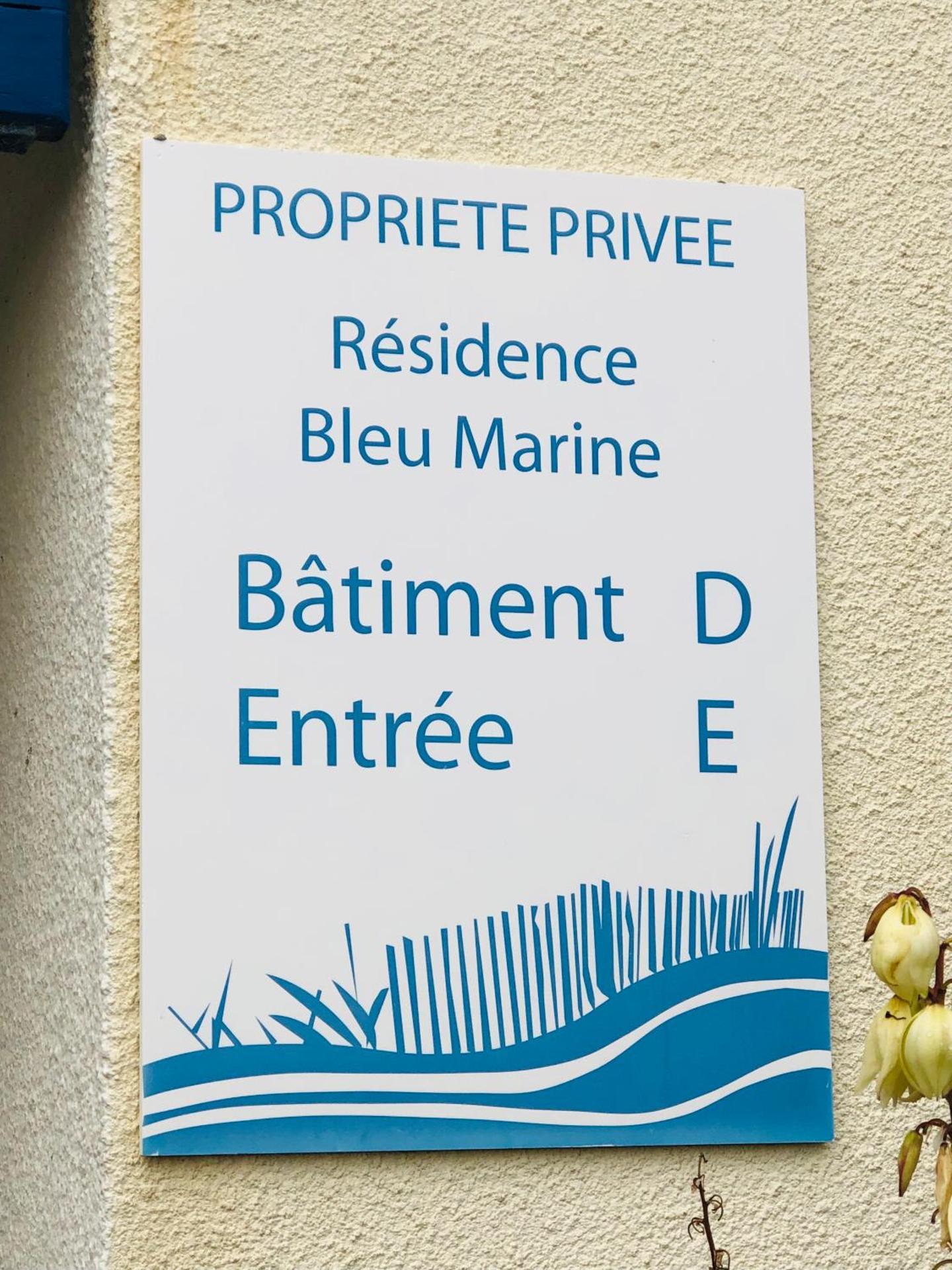 Property logo or sign