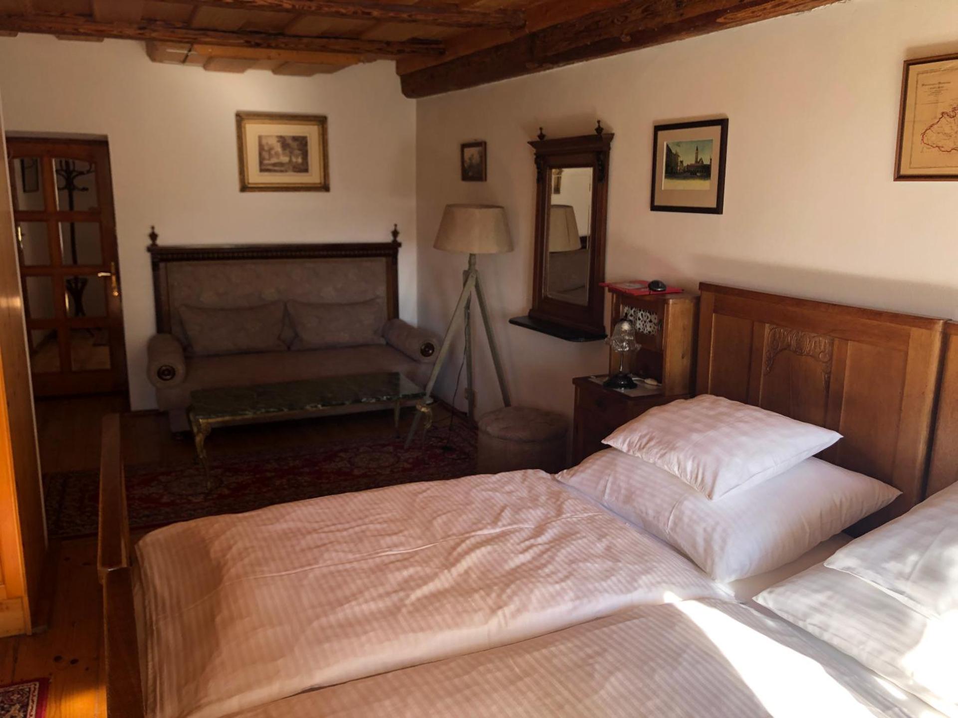 Apartmány pod věží