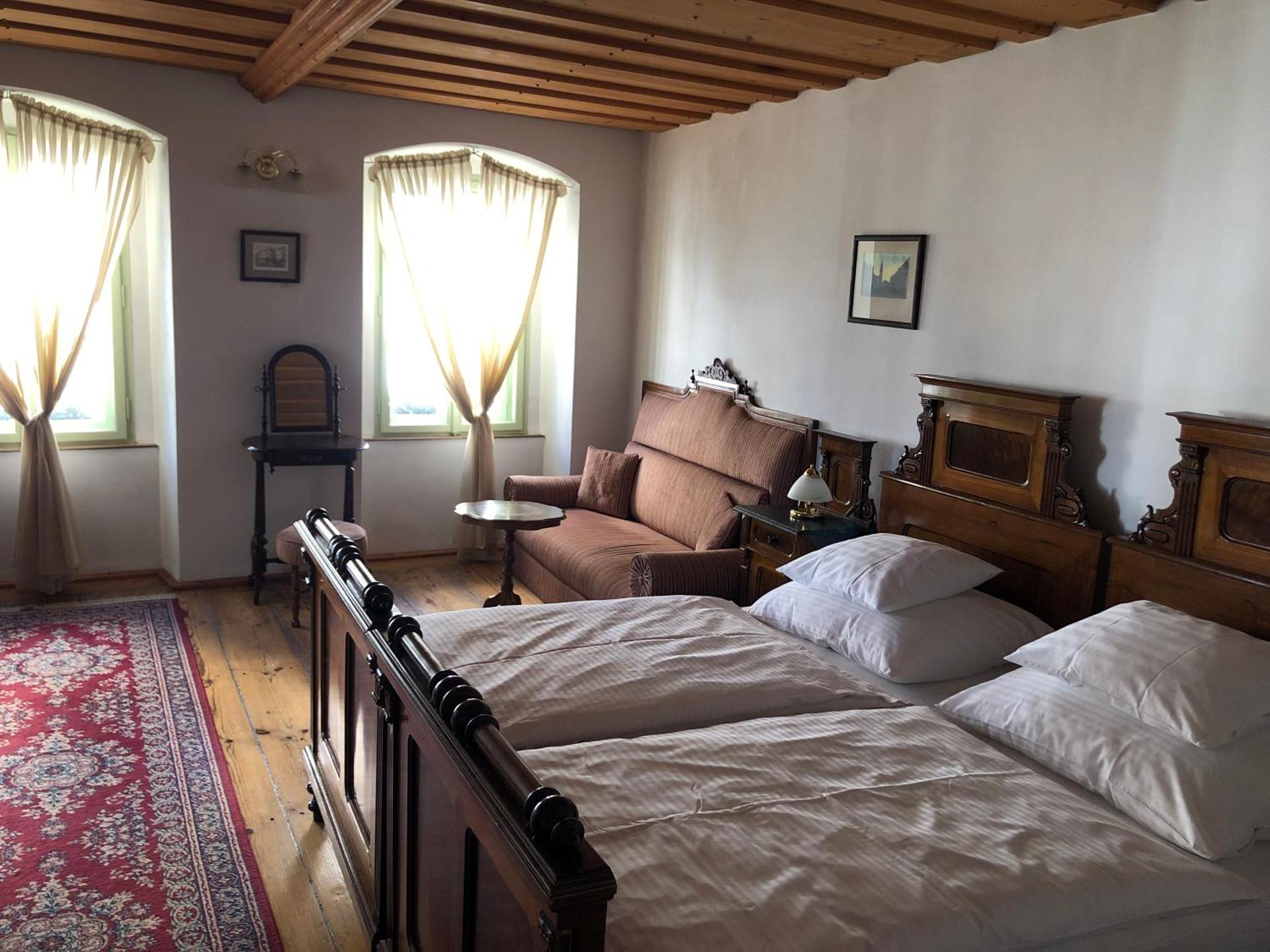 Apartmány pod věží