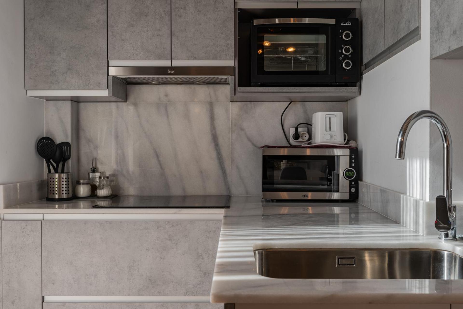 Domus Lapidis - El Estudio