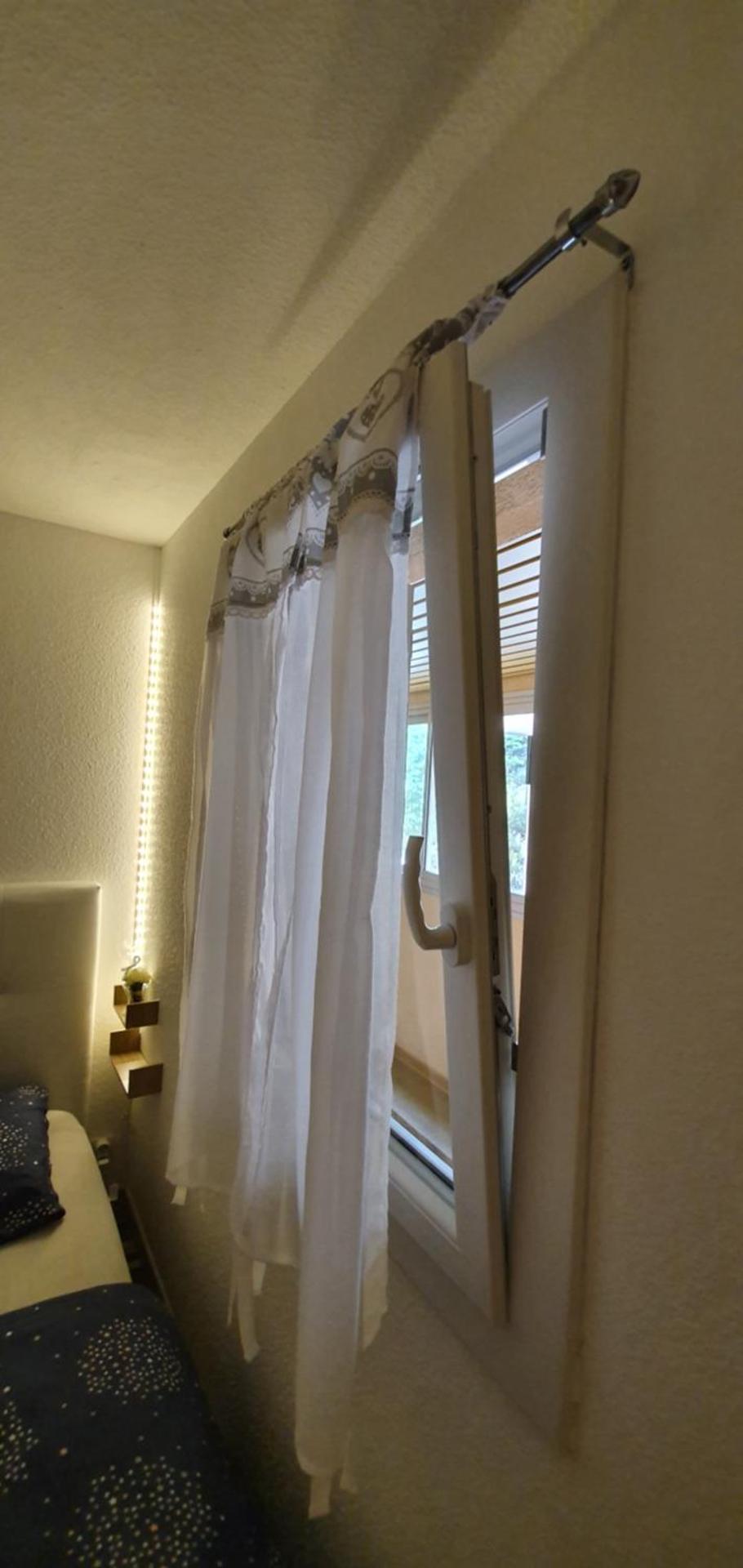 apt cosy, 4 pers, plein centre ville, parking offert