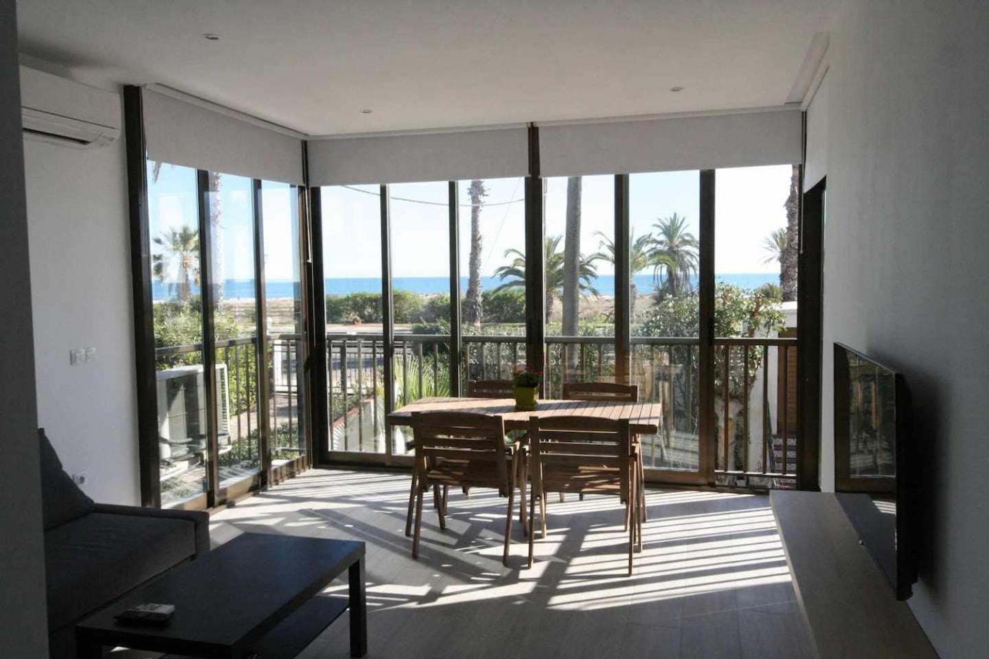 Minva apartamento junto al mar