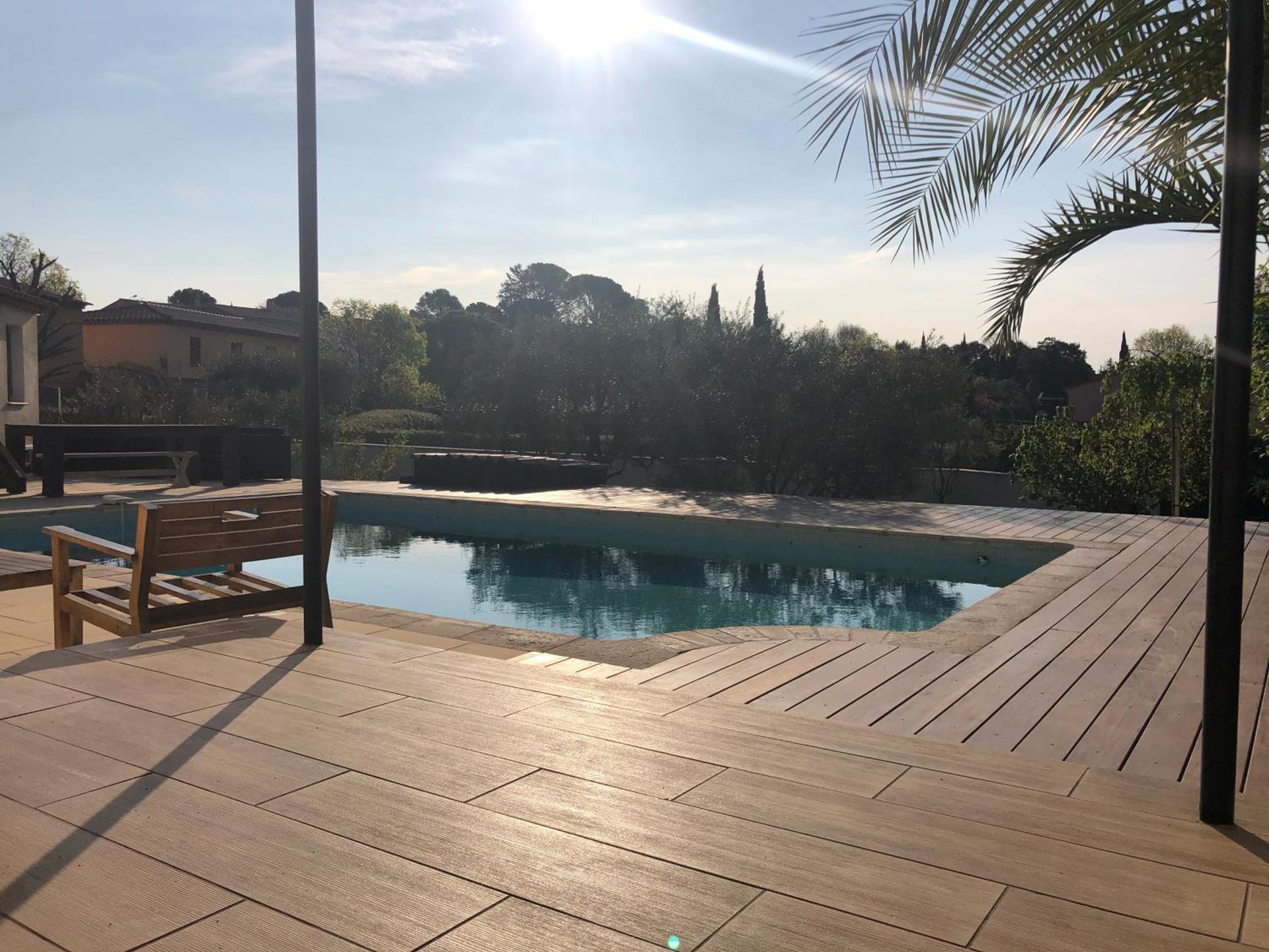 Détente à Lorgues avec piscine privée
