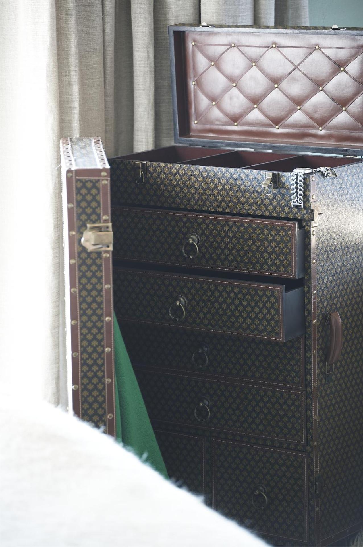 Deluxe Double Suite with Panoramic View