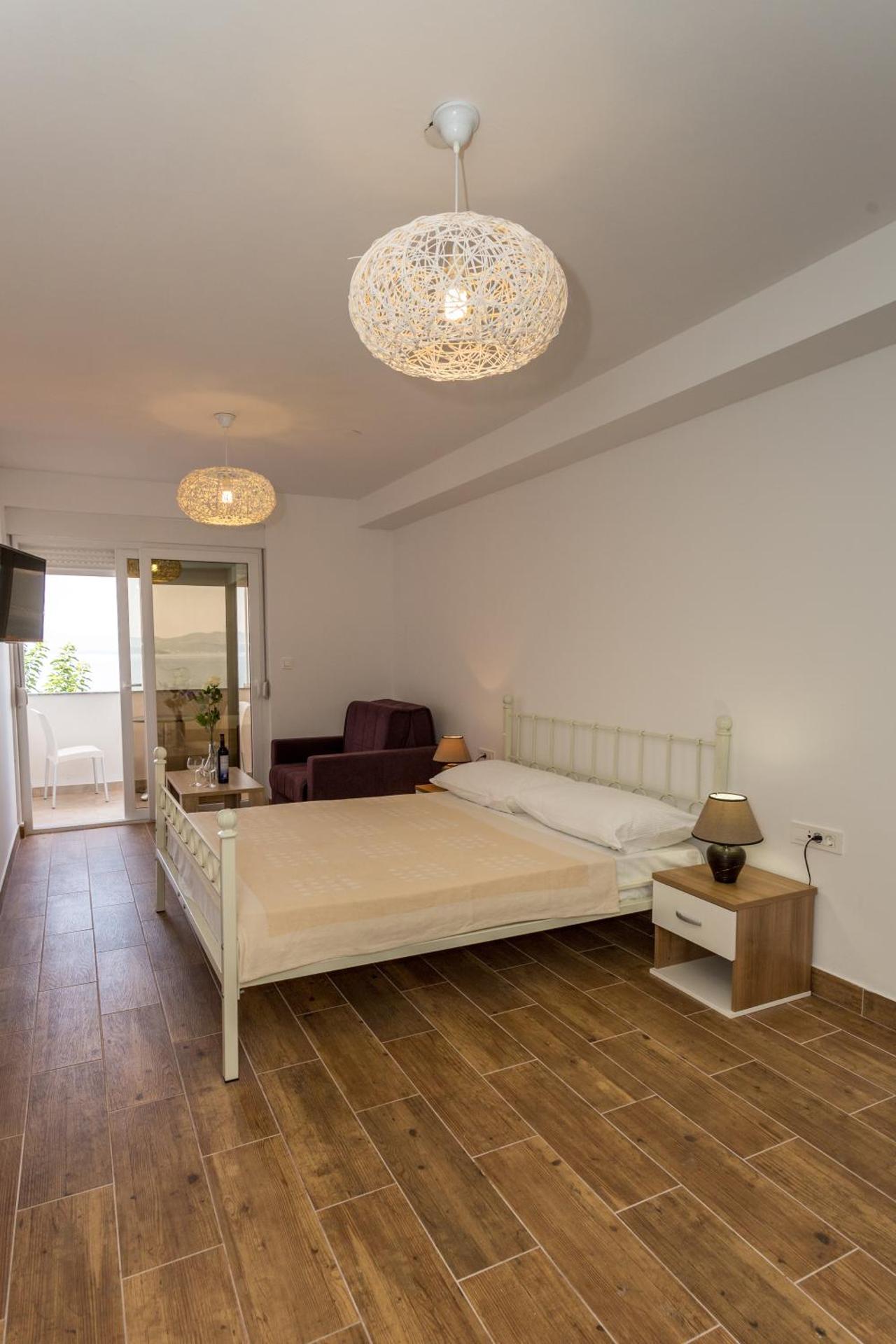 Deluxe Double Studio