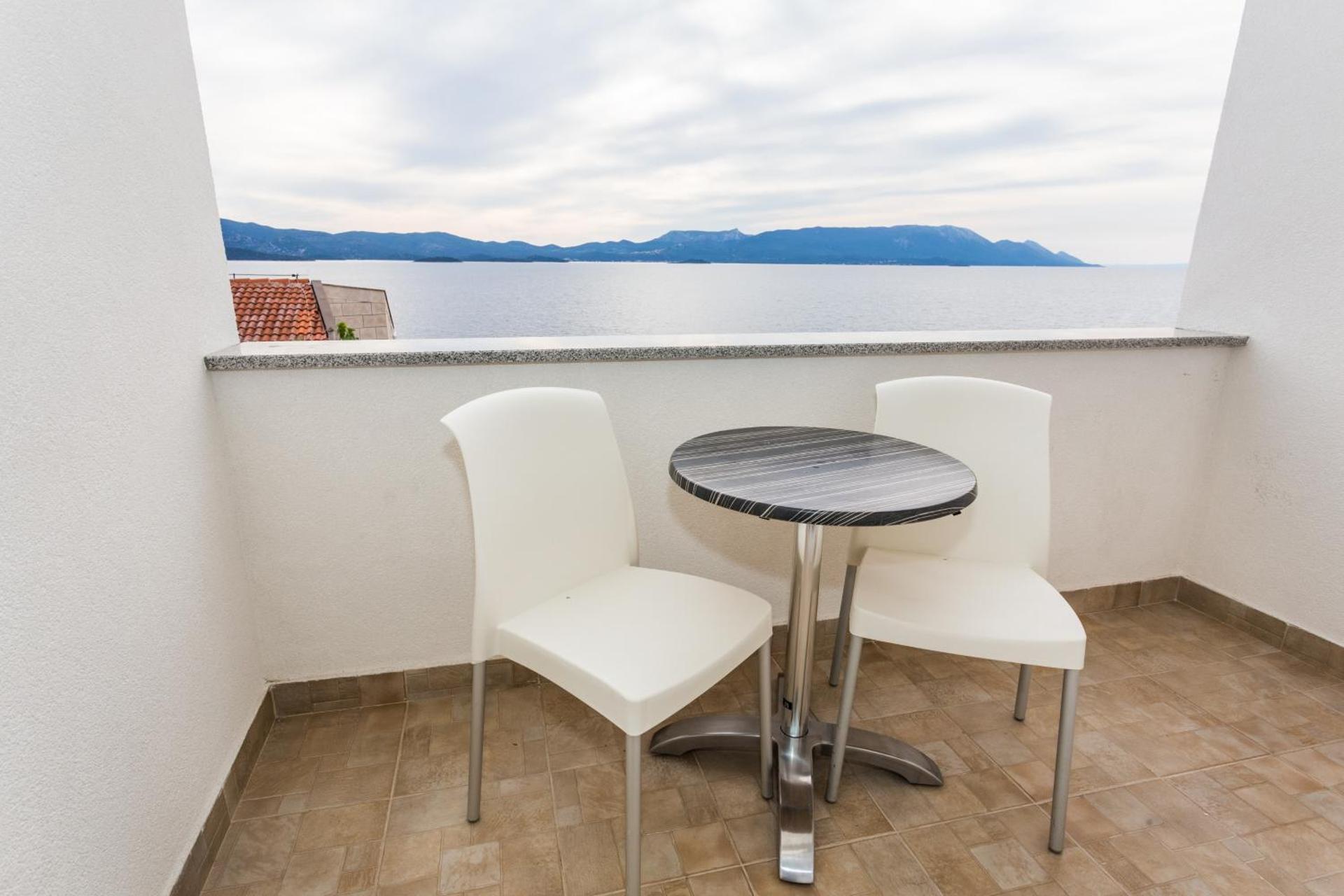 Deluxe Double Studio