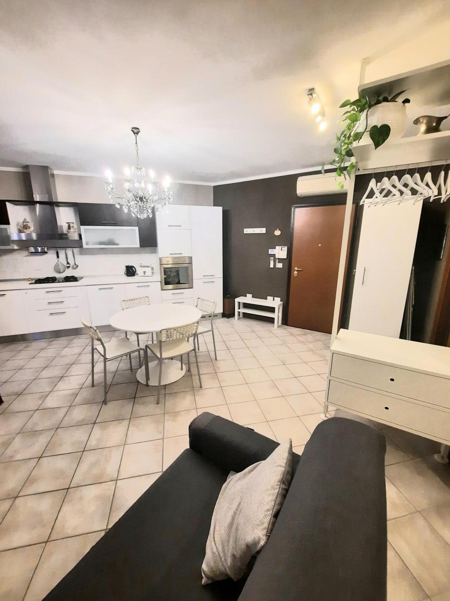 APPARTAMENTI REPUBBLICA FIERA district