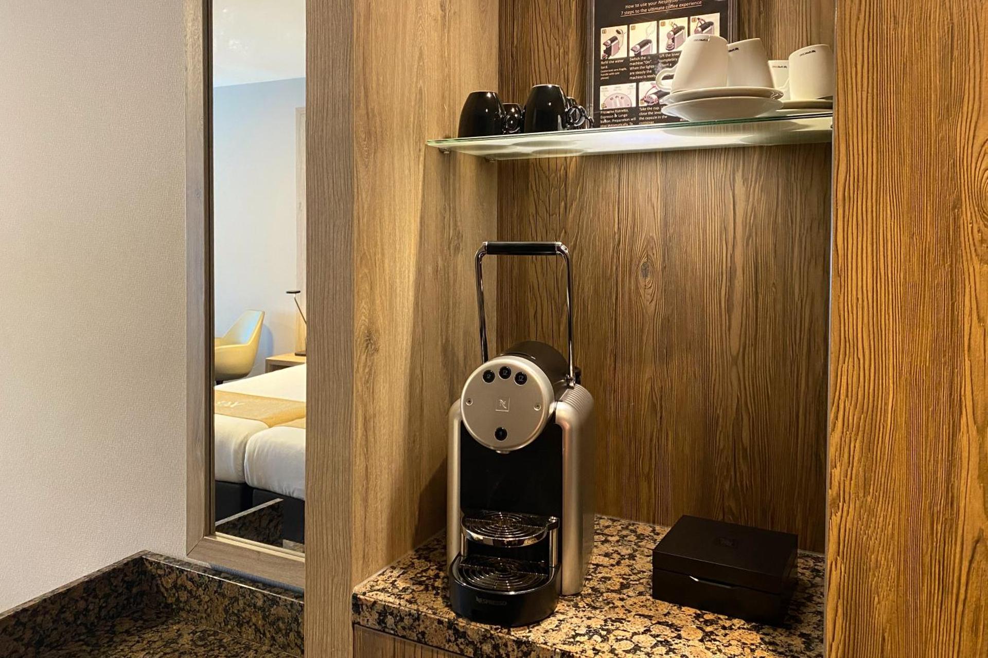 Coffee/tea facilities