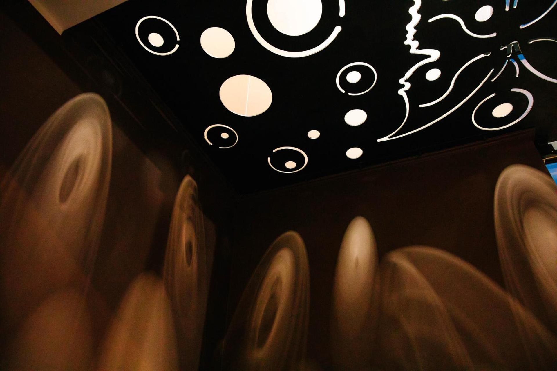 Logo/Certificate/Sign