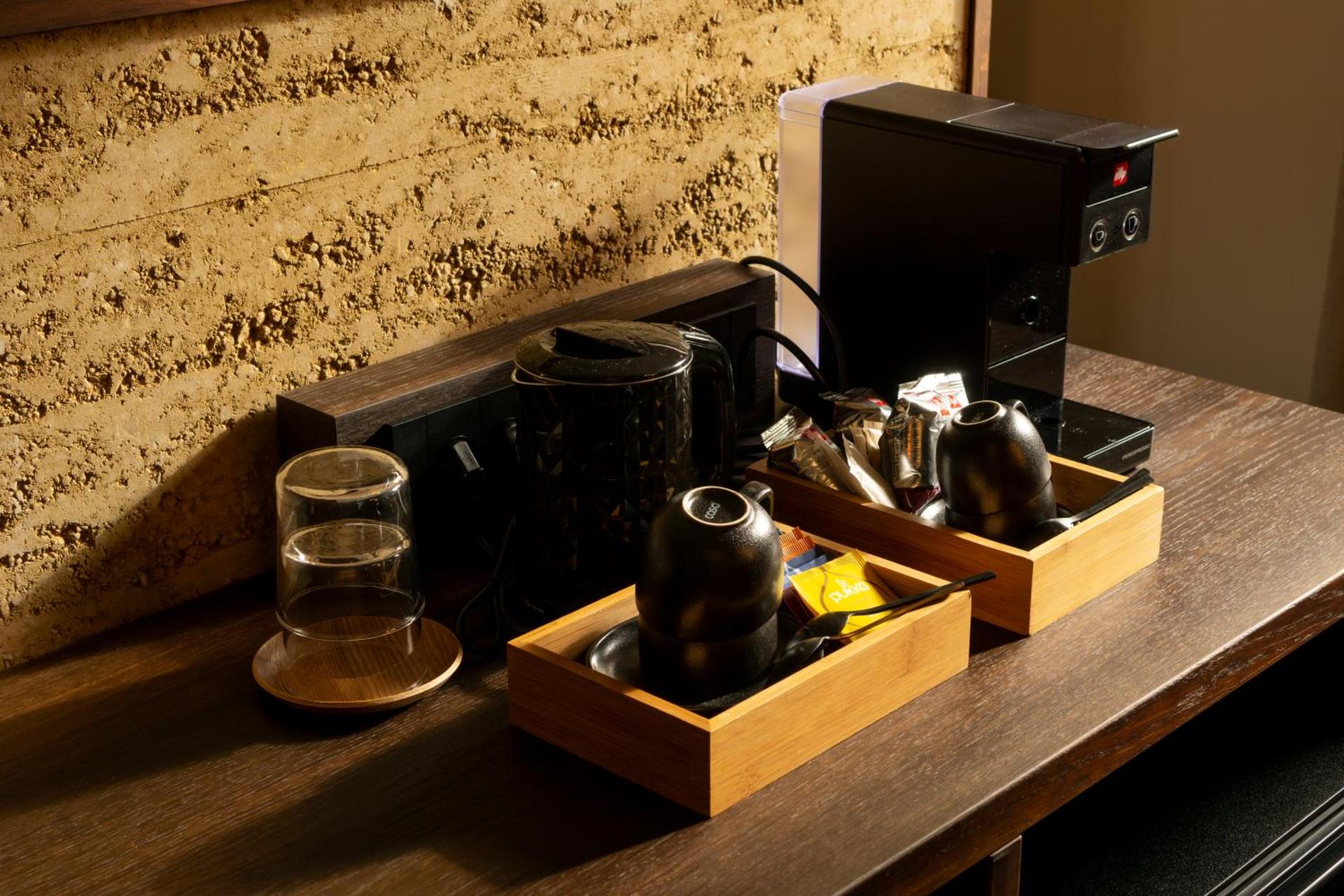 Coffee/tea facilities