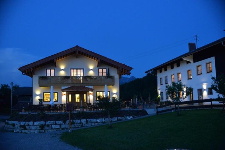 Cafe Wastelbauerhof - Urlaub auf dem Bauernhof