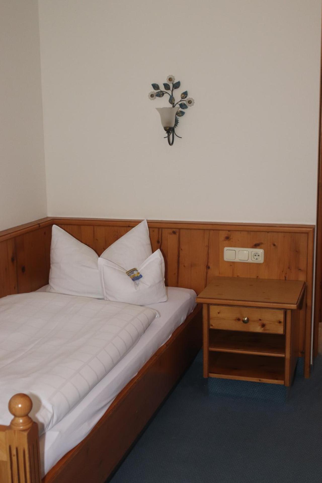 Single Room with Shower