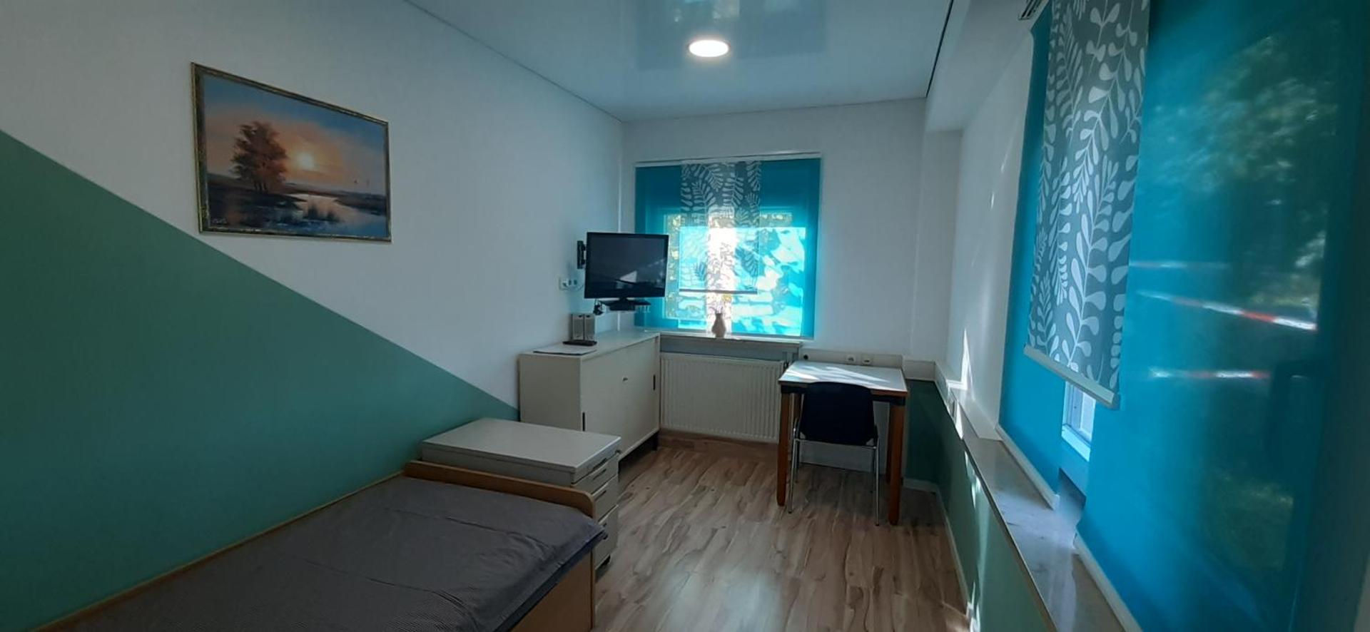 Single Room with Shared Bathroom and Toilet