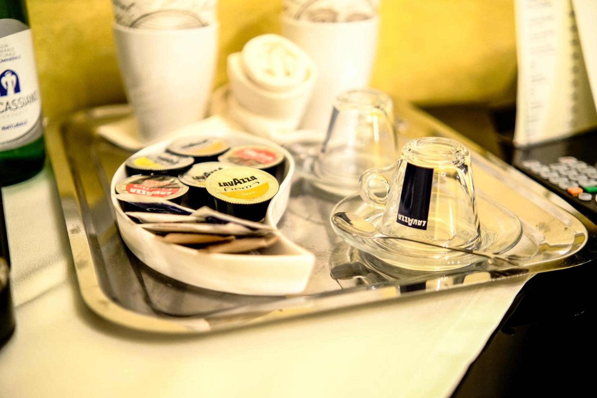 Coffee/tea facilities