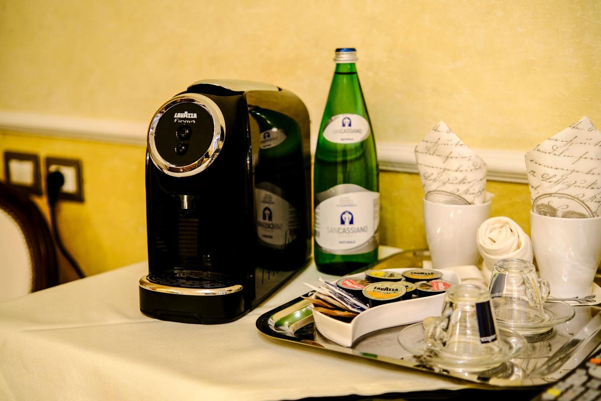 Coffee/tea facilities