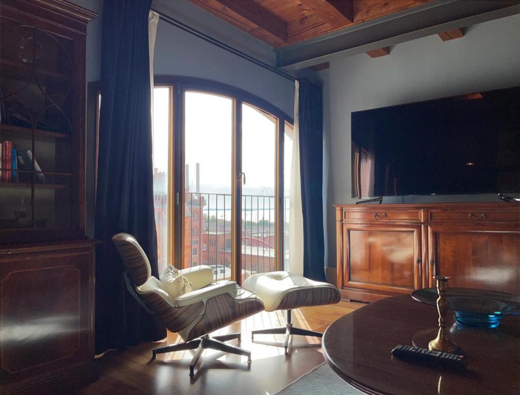 The Venice Penthouse and Rooftop-Terrace at Molino Stucky