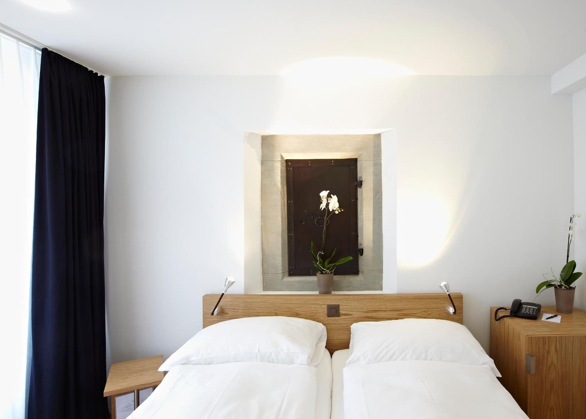 Hotel Lestelle - self check-in