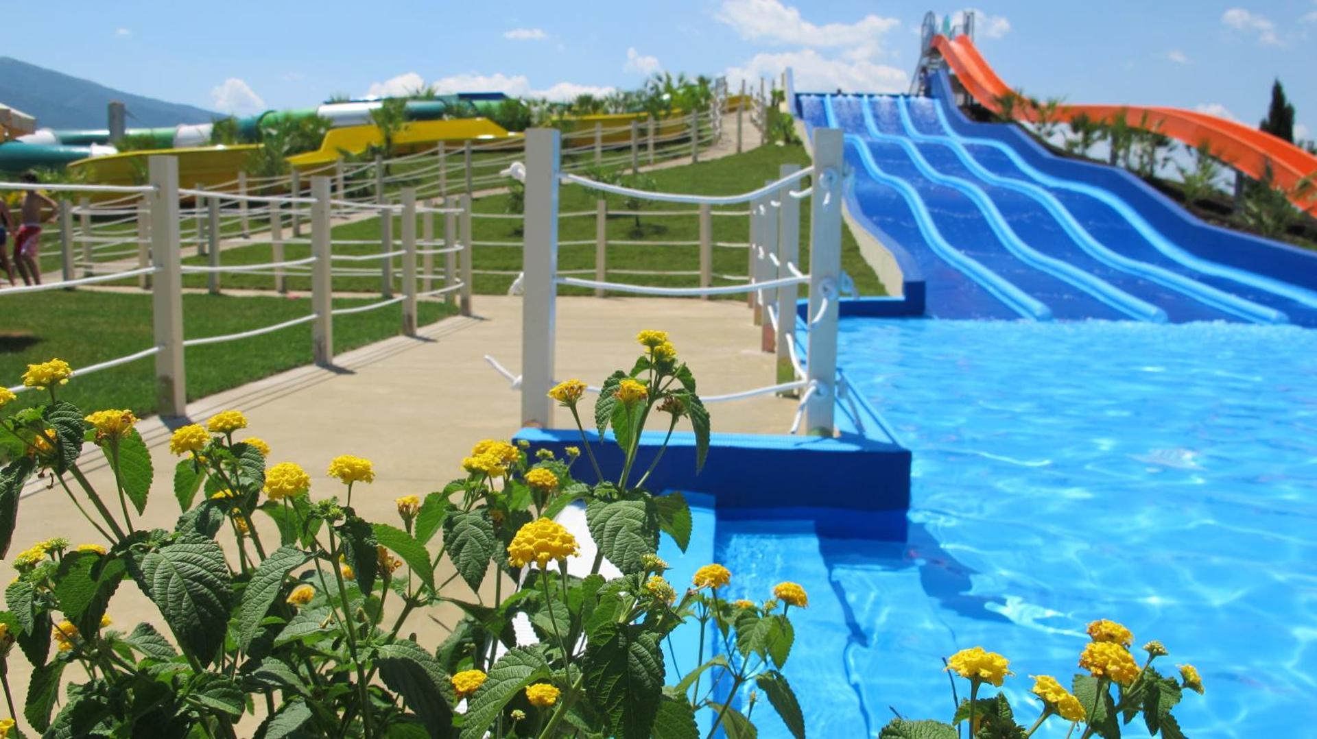 Aqua park