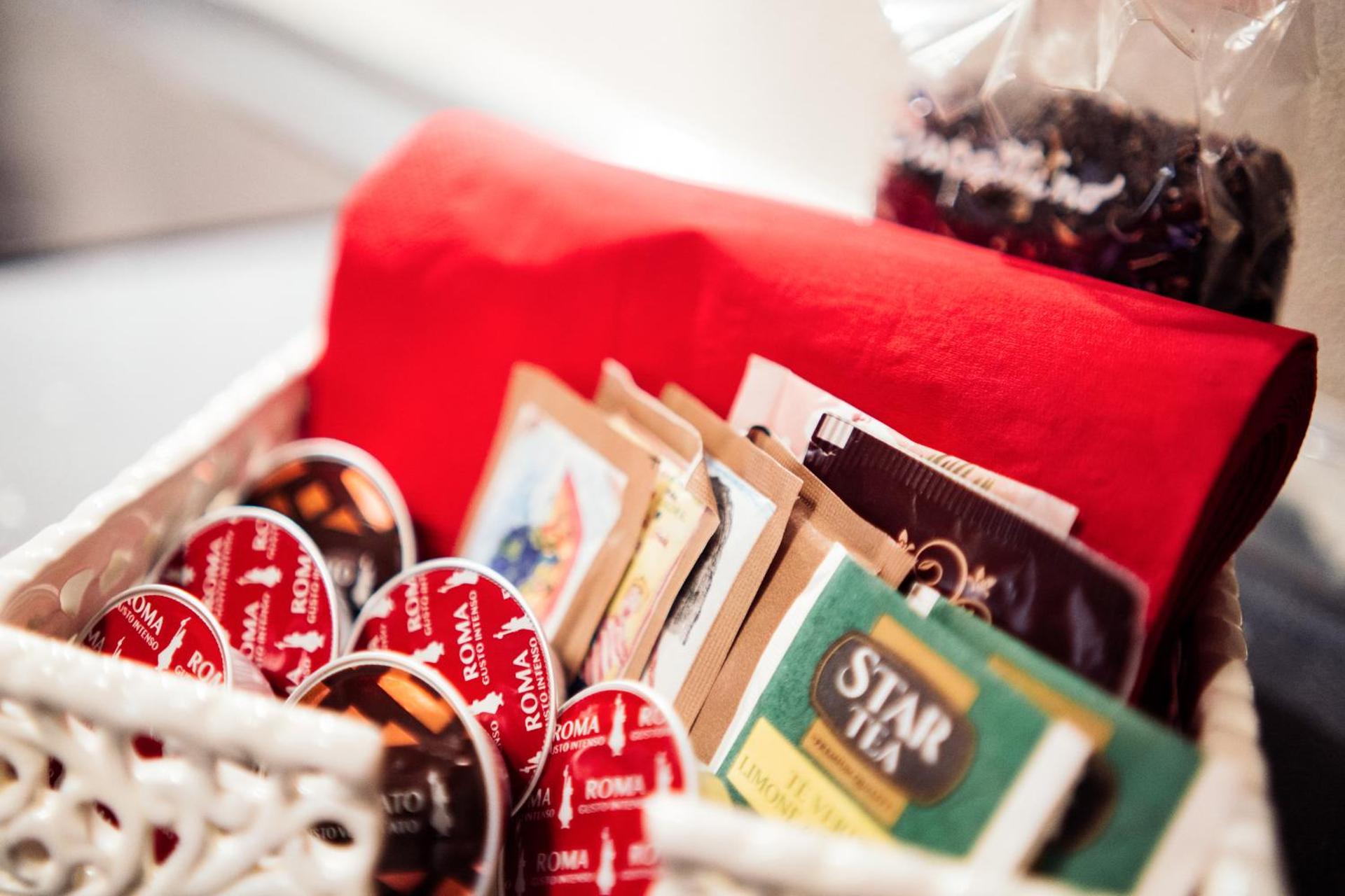 Coffee/tea facilities