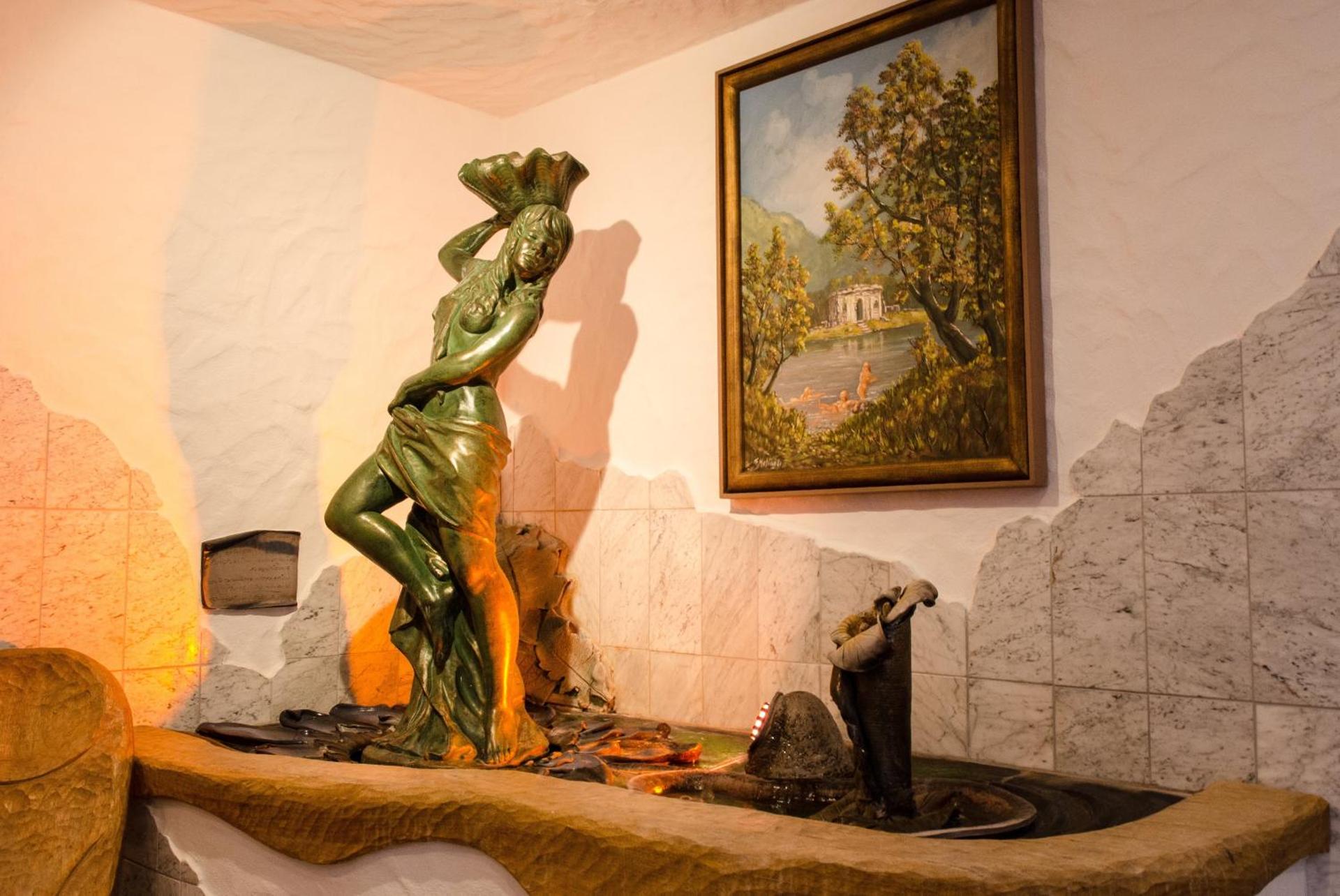 Spa and wellness centre/facilities