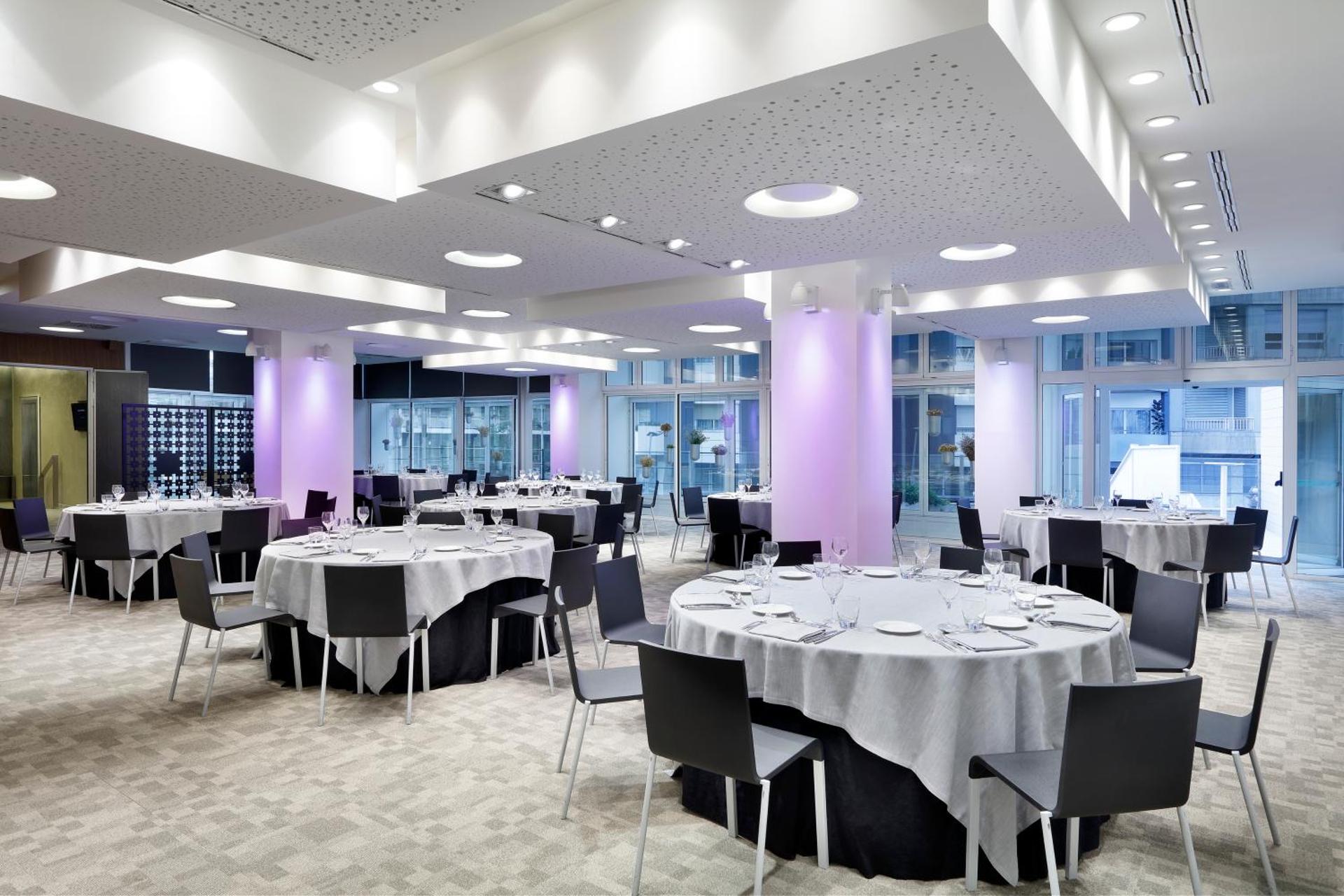 Meeting/conference room