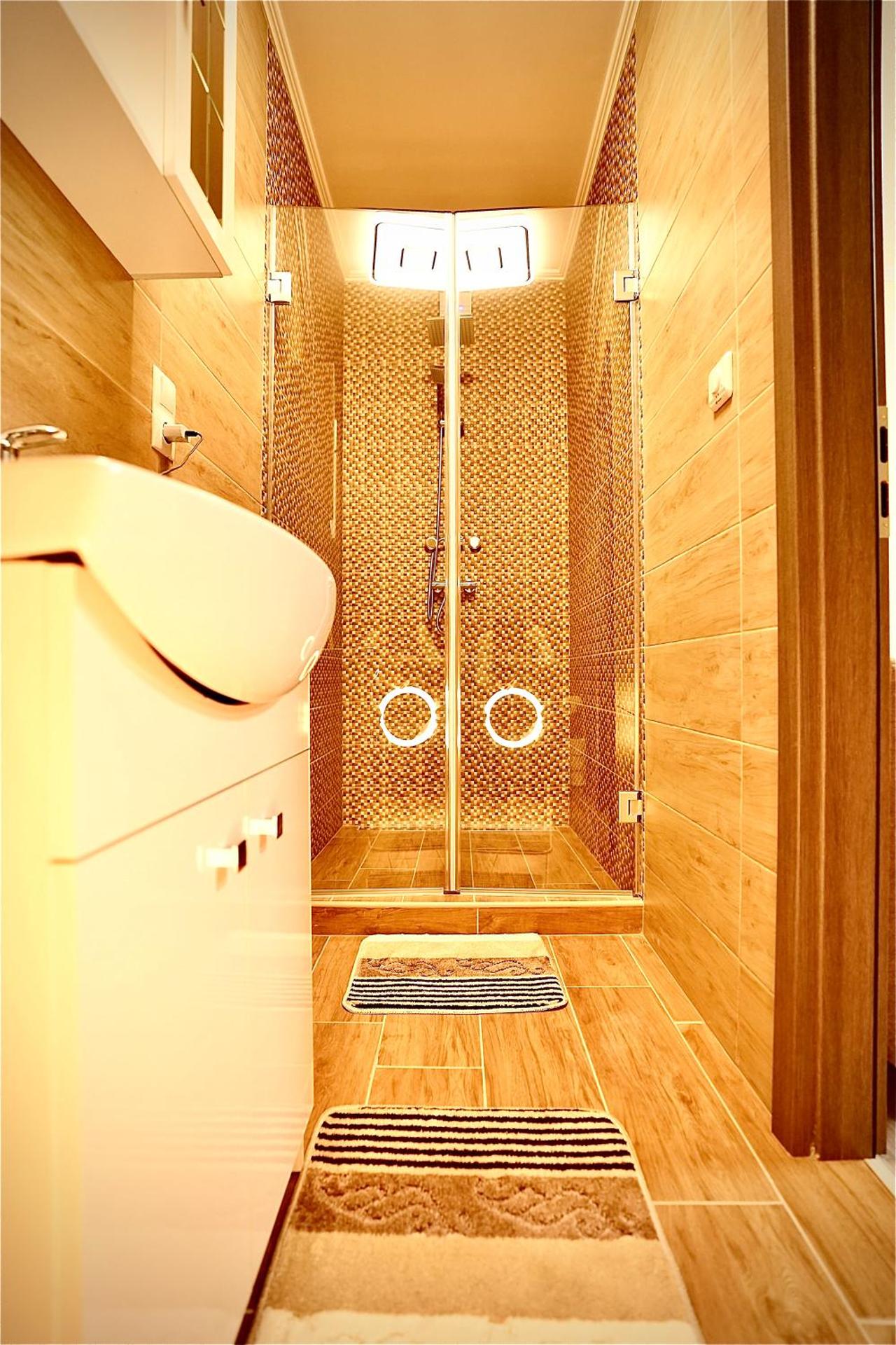 Bacchus Pub és Panzió