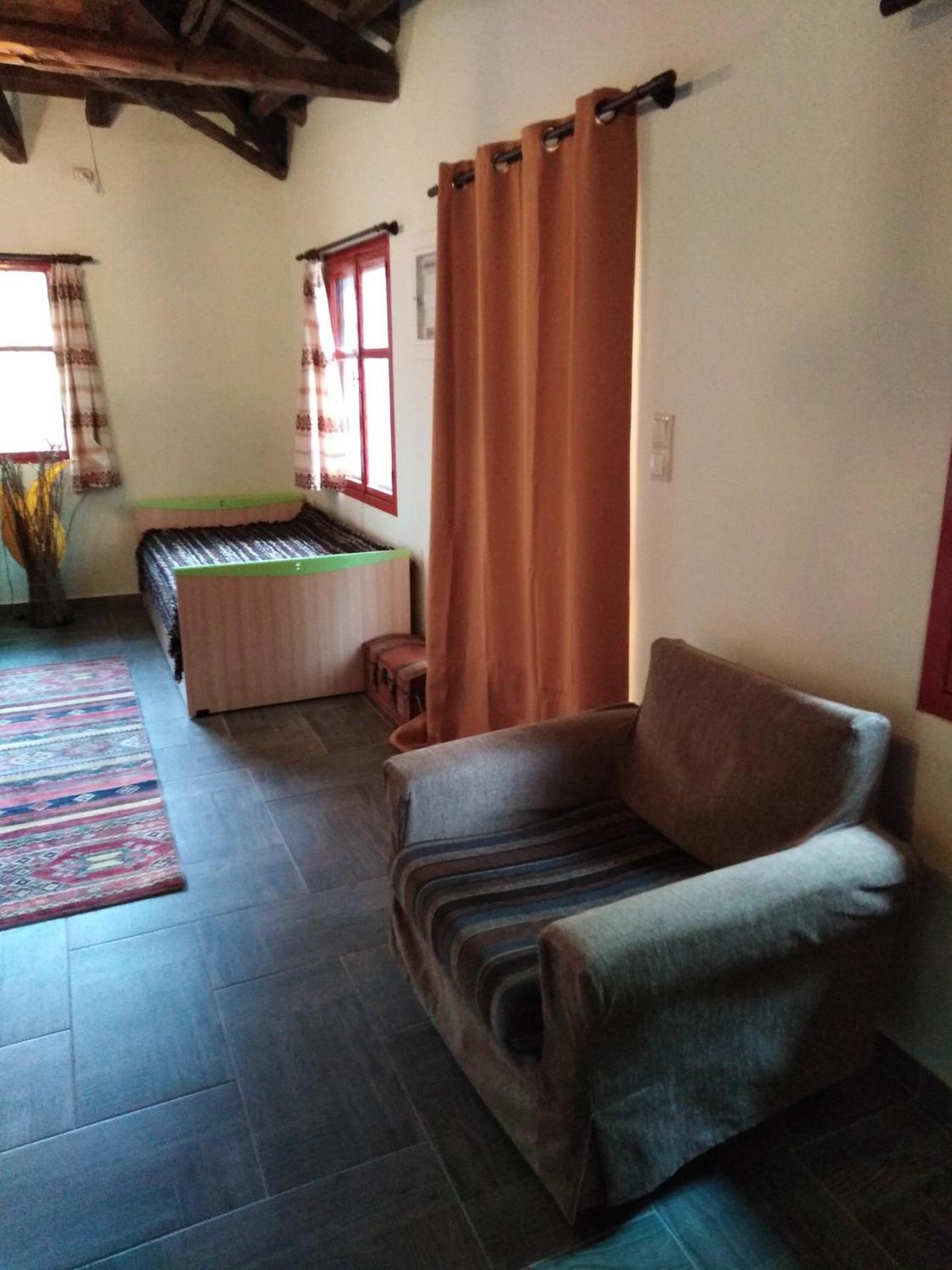 ΦΙΛΥΡΑ ΠΕΤΡΙΝΟ