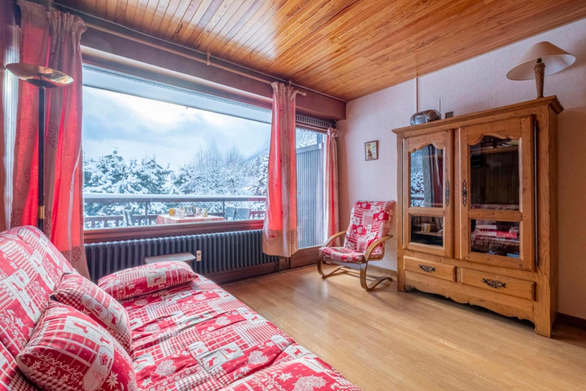 Apartment With Balcony Close To The Ski Slopes