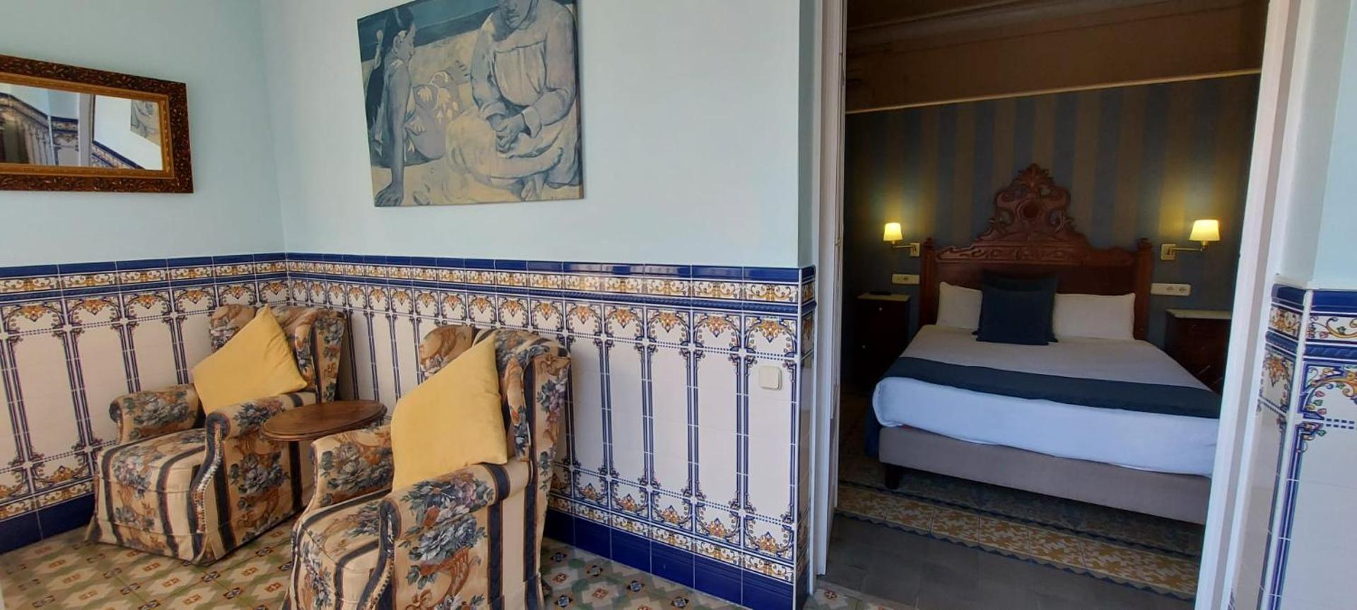 Photo of the whole room