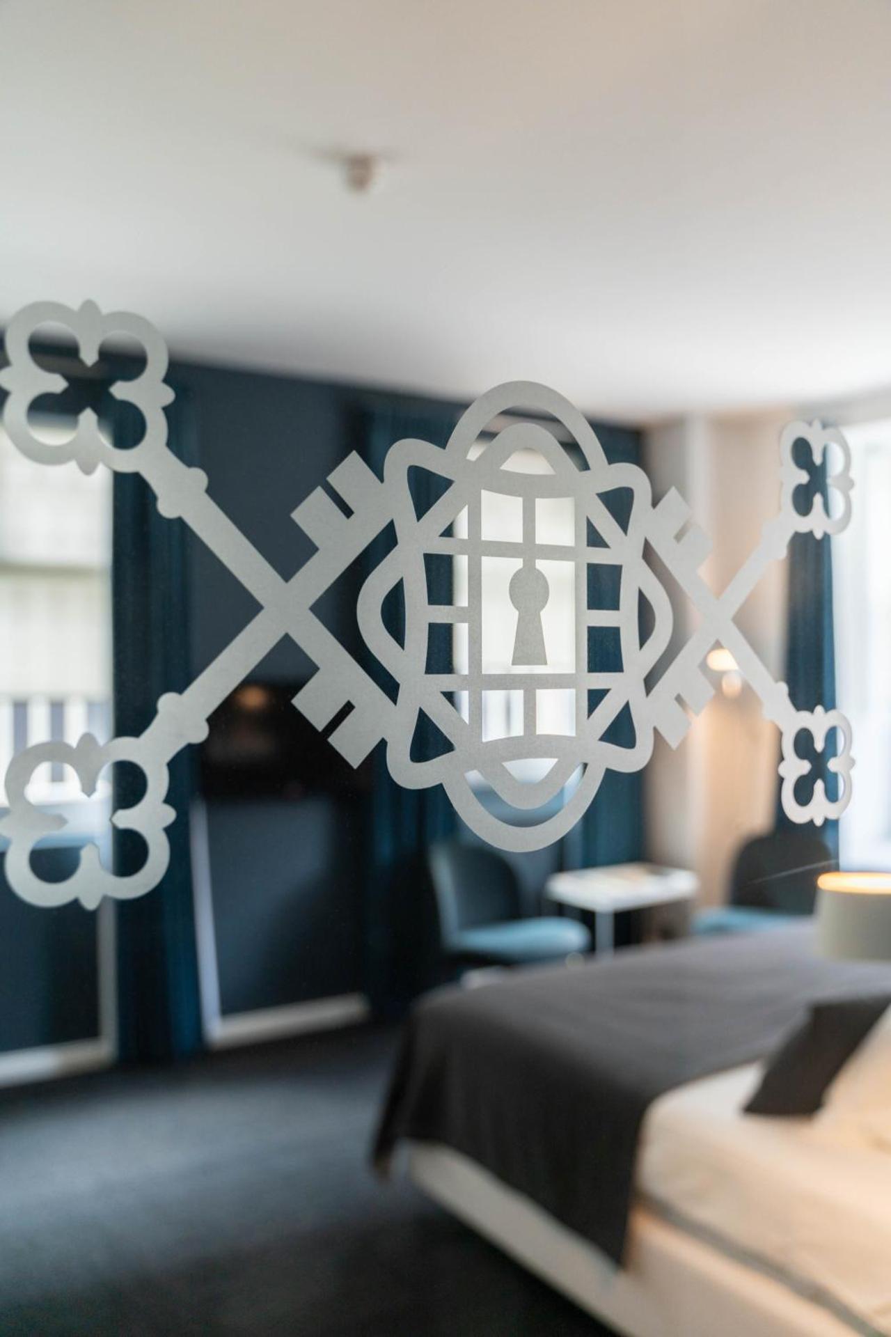 Property logo or sign