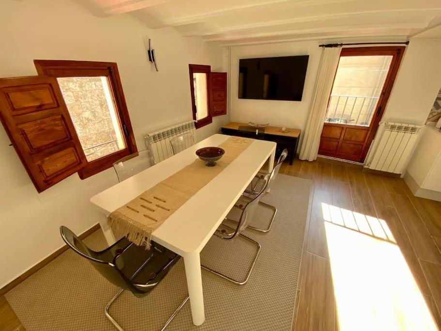 VILLA SOL Casa con cueva privada y vistas a la Iglesia