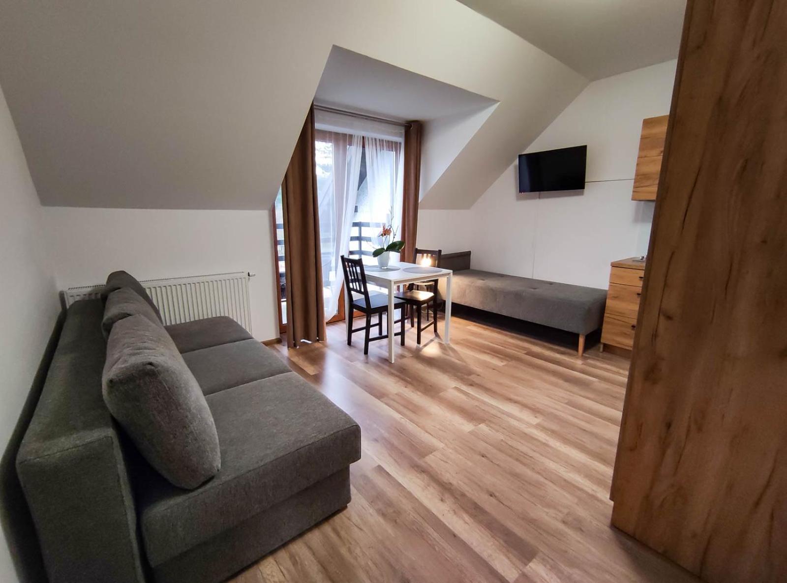 Triple Room with Balcony