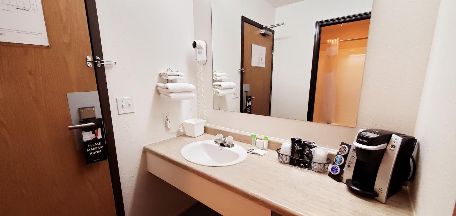 Coffee/tea facilities