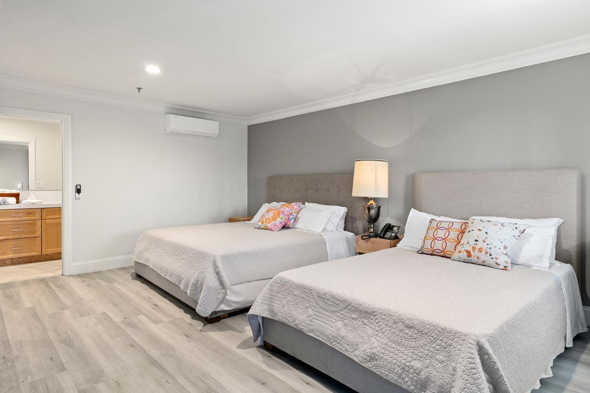 Deluxe Queen Room with Two Queen Beds