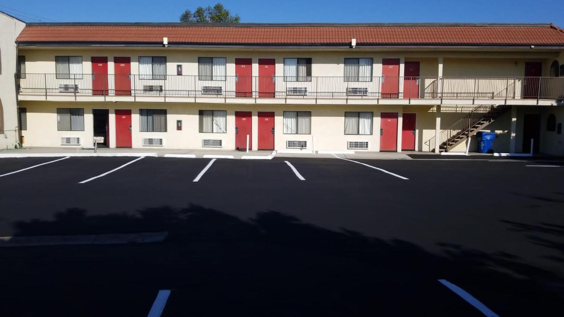 Royale Inn Motel