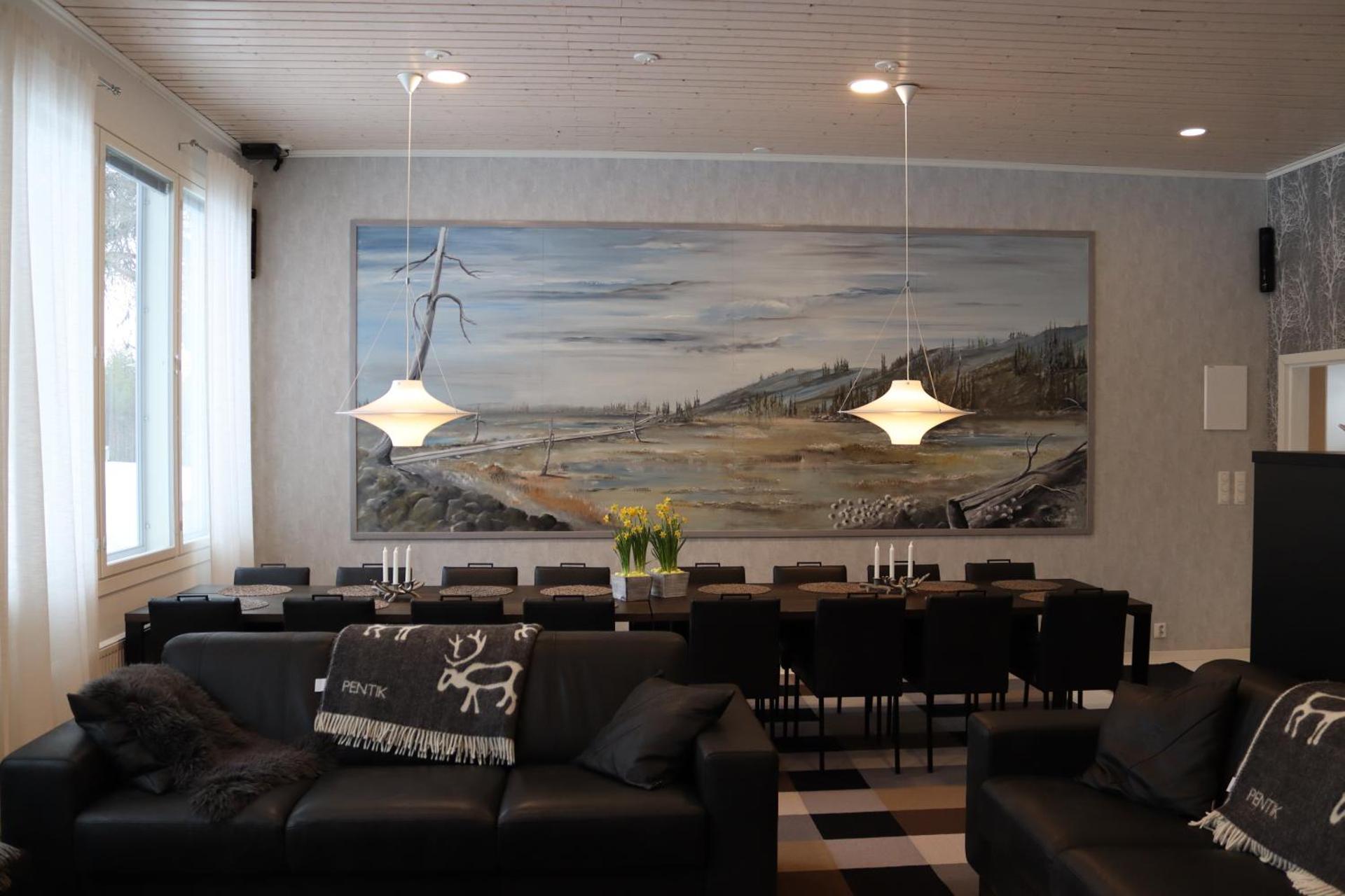 Communal lounge/ TV room