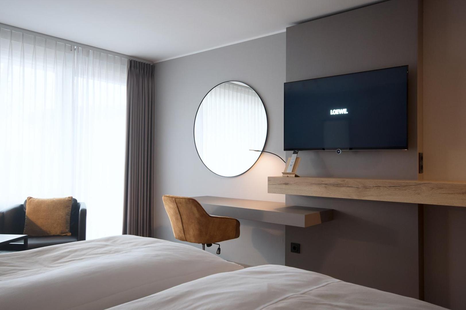 Communal lounge/ TV room