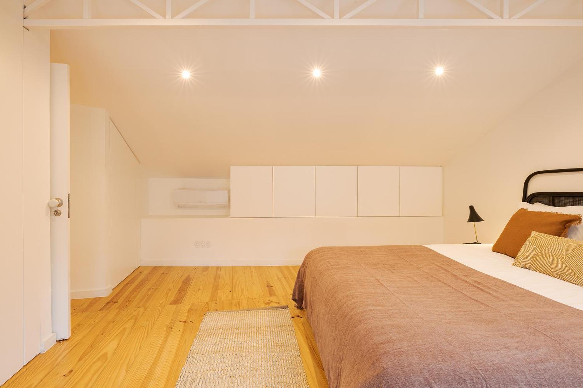 The Yellow House - Duplex