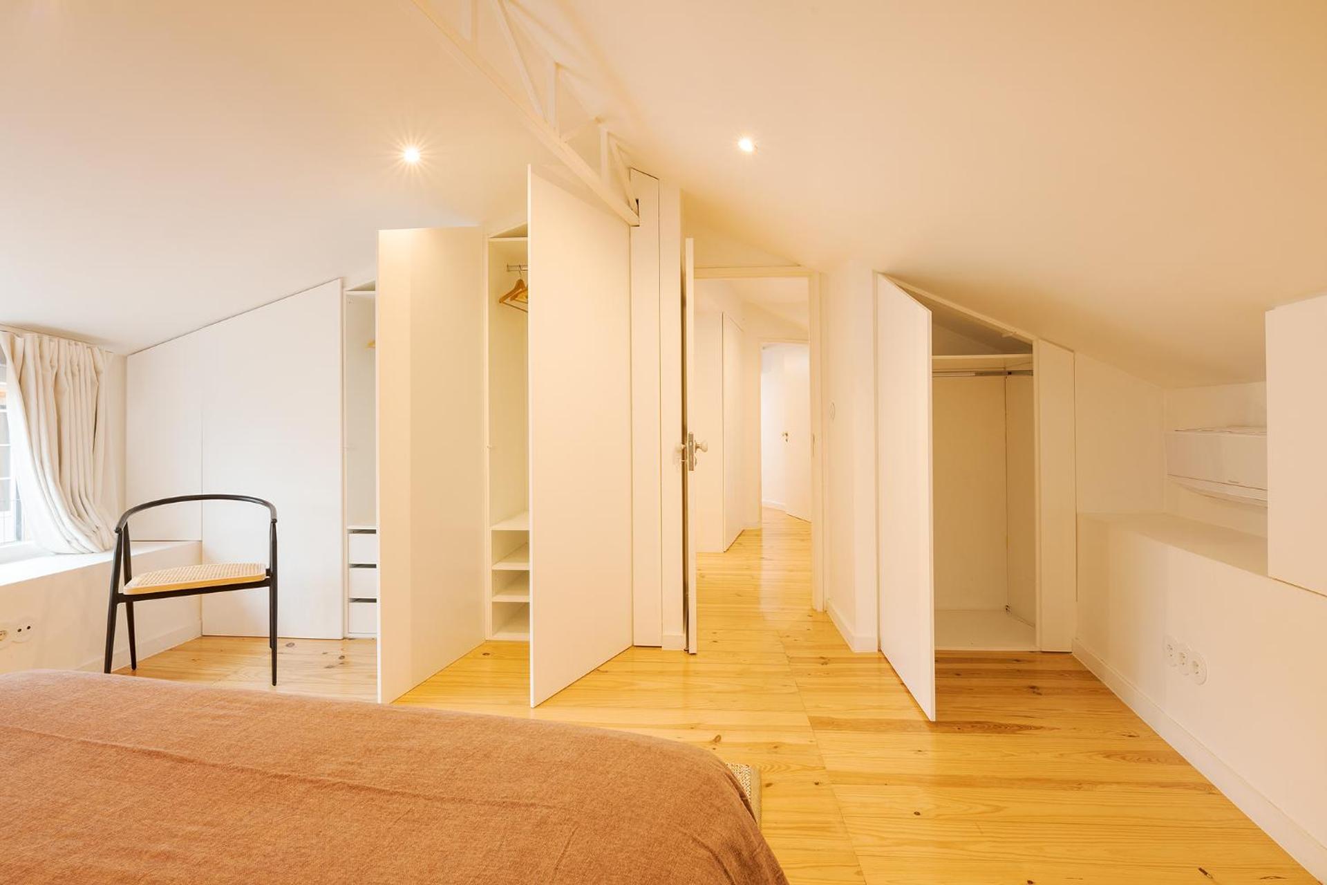 The Yellow House - Duplex