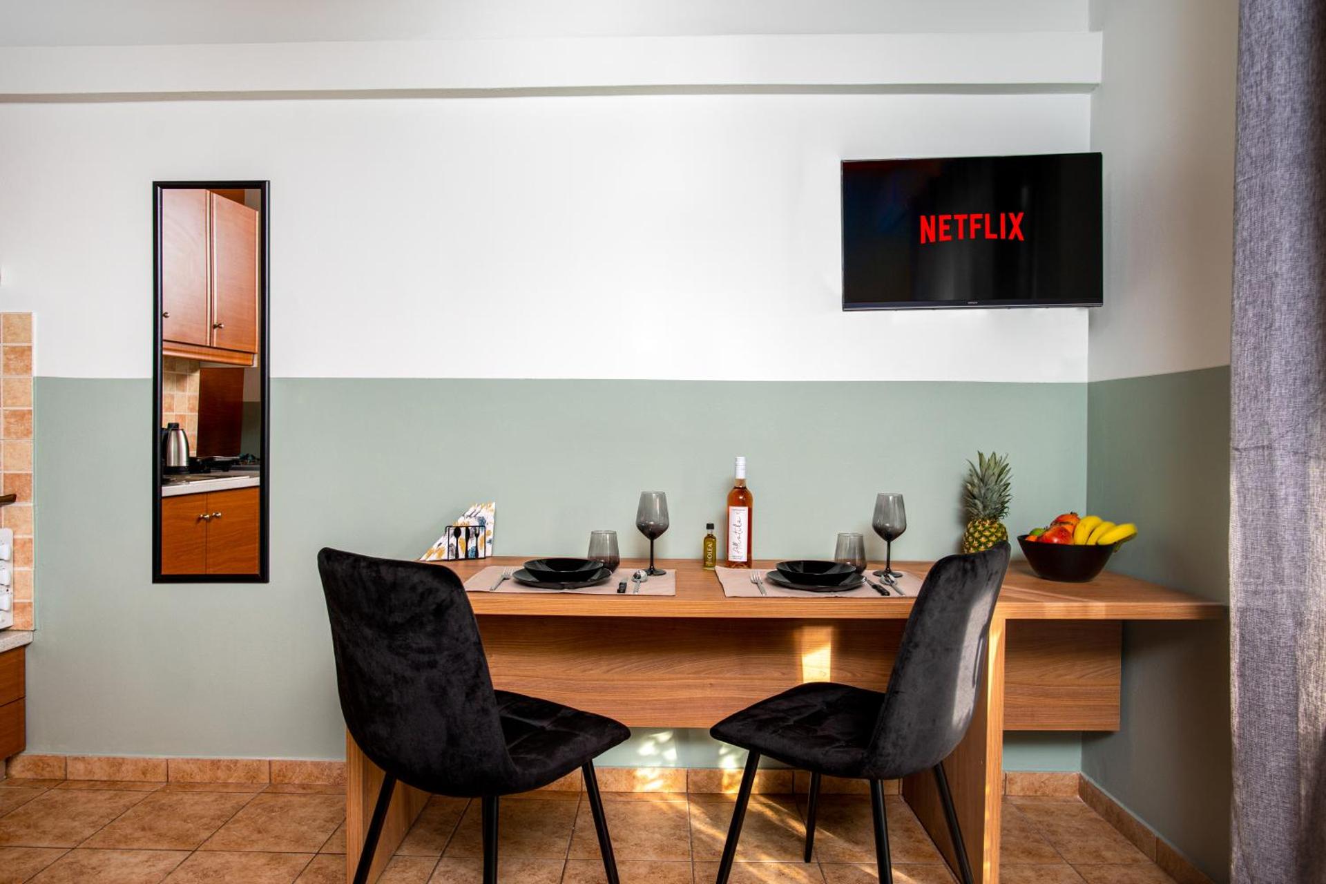 Eagle's Nest City Apartments