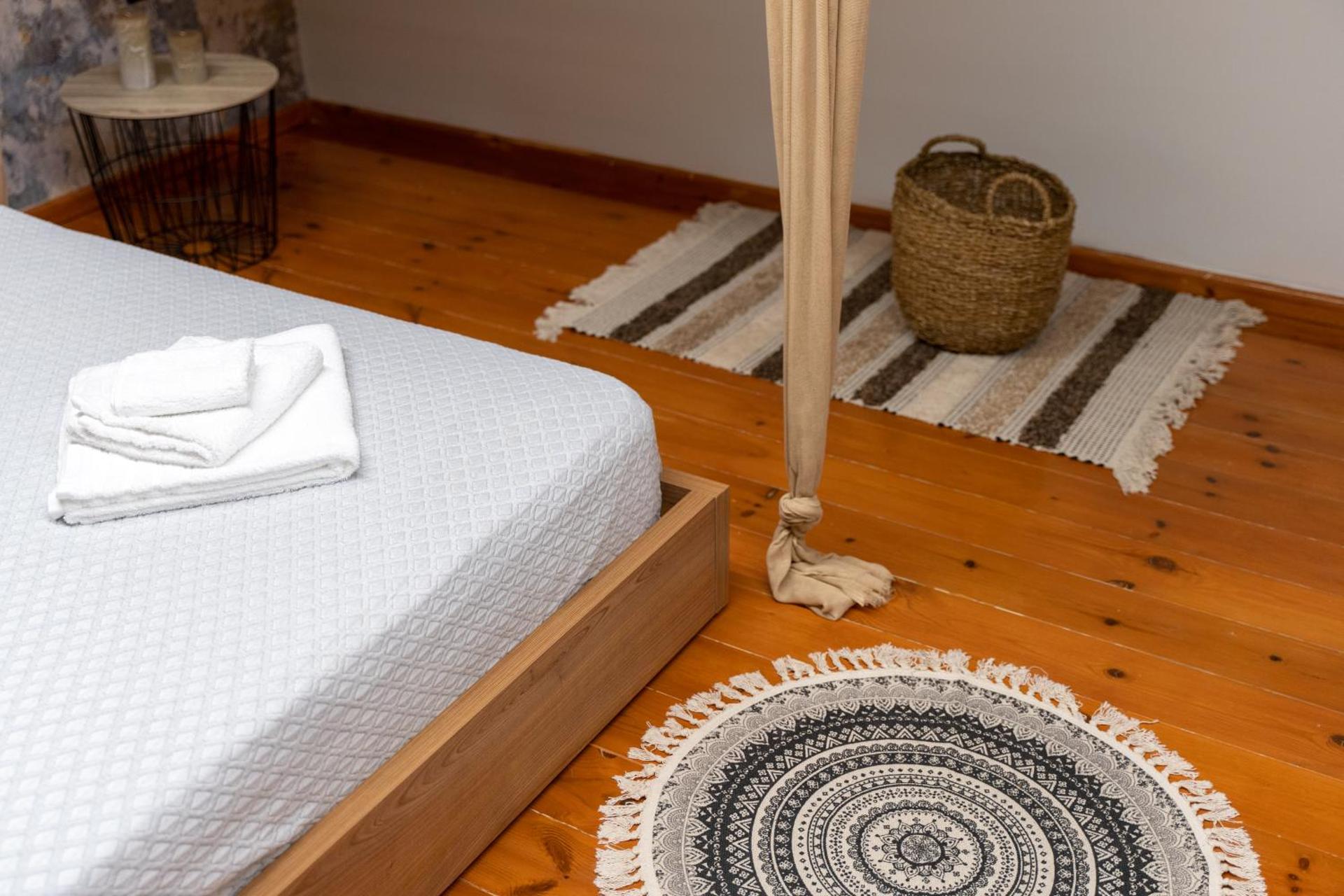 Eagle's Nest City Apartments