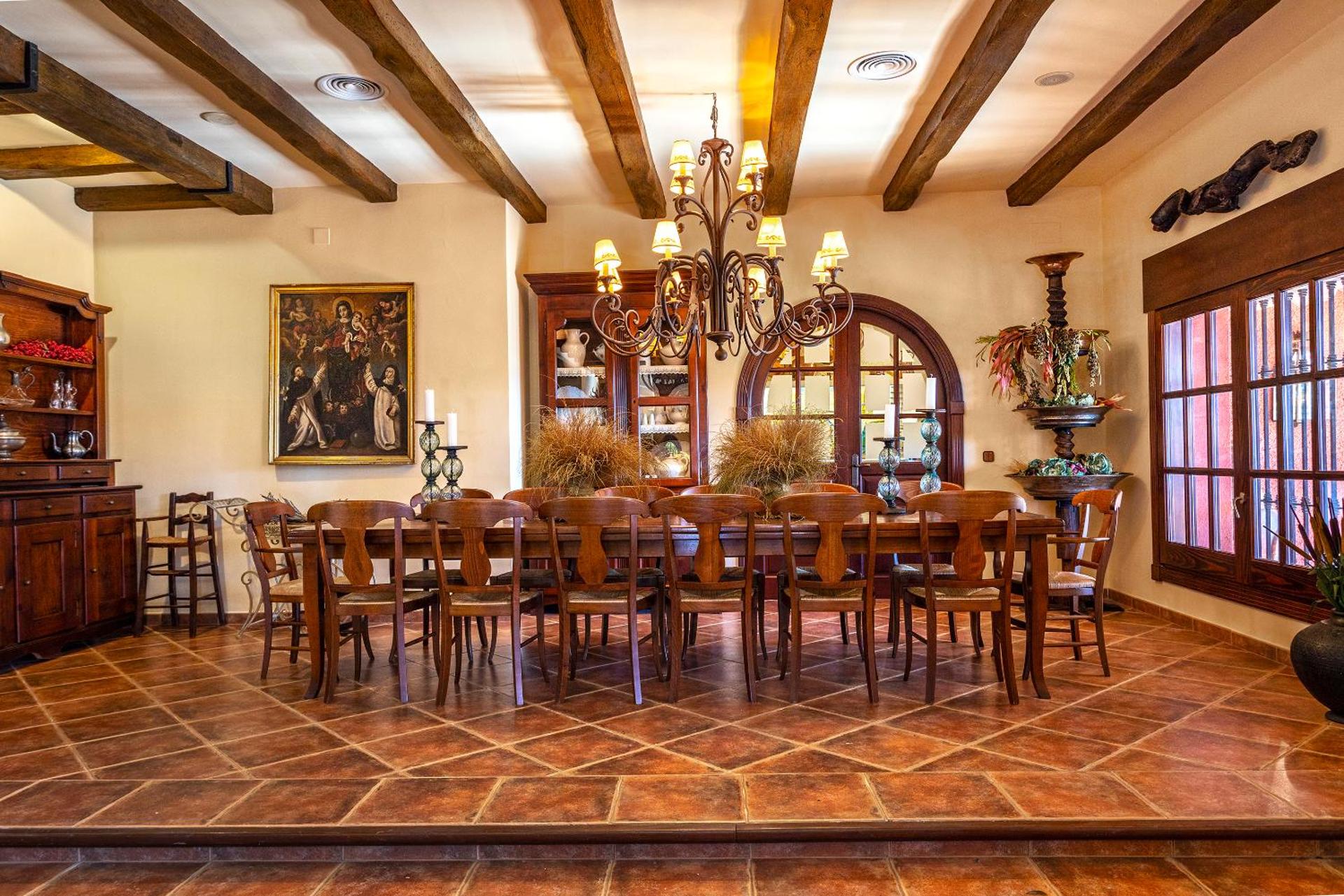 Casa Flores con Piscina interior climatizada