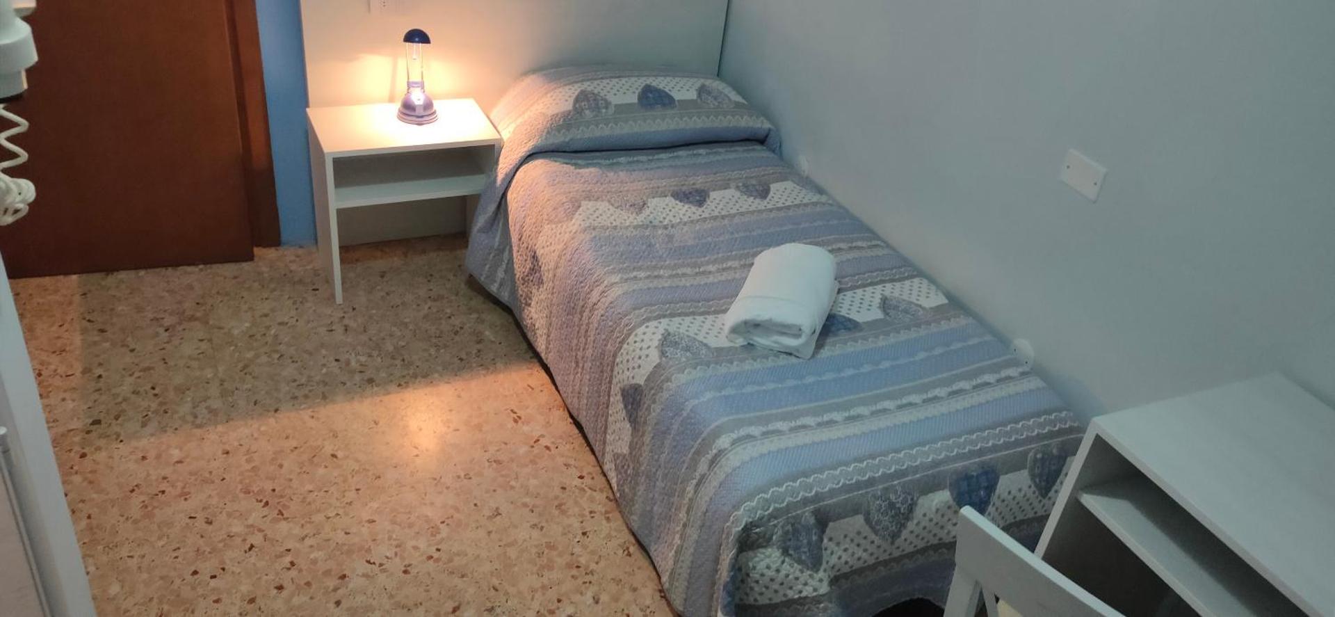 Single Room with Hill View