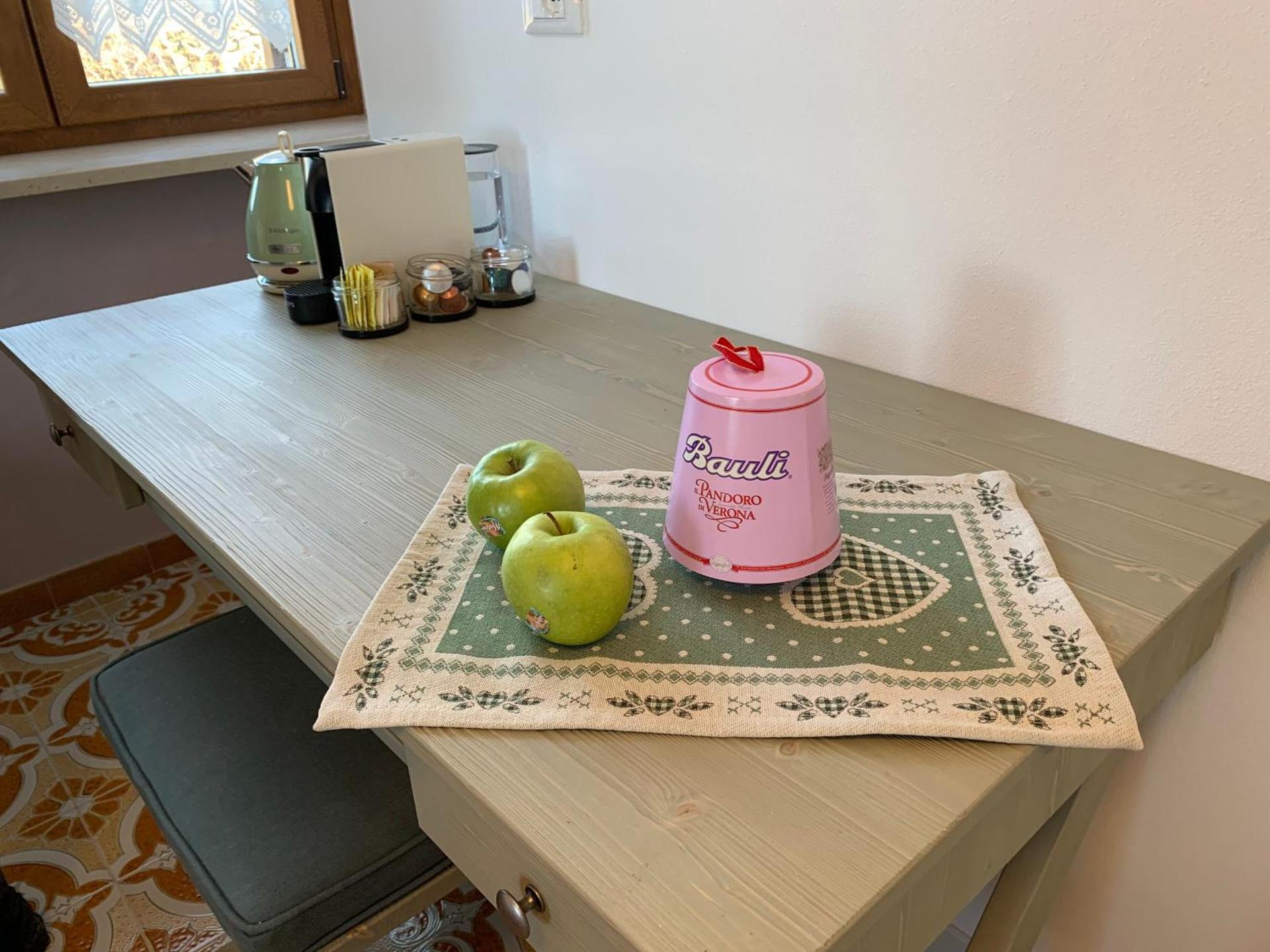 Coffee/tea facilities