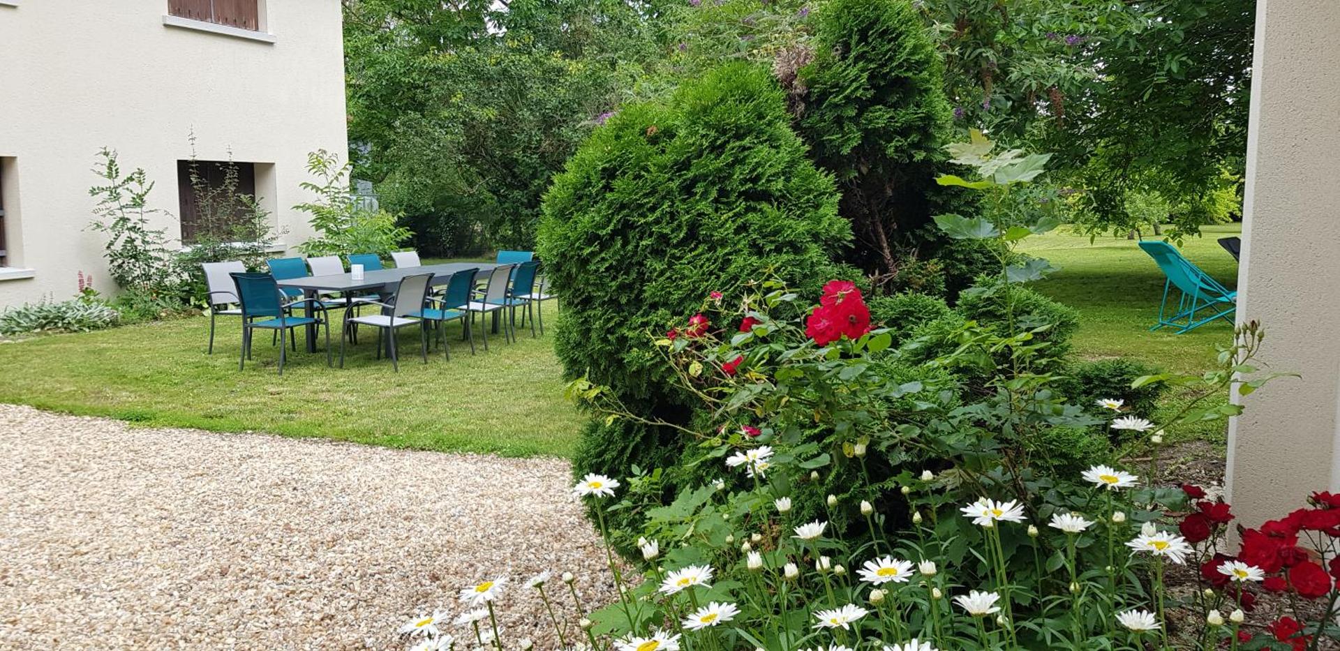 Maison Familiale proche Zoo de Beauval à Selles sur Cher GITE A l'Ombre du Saule