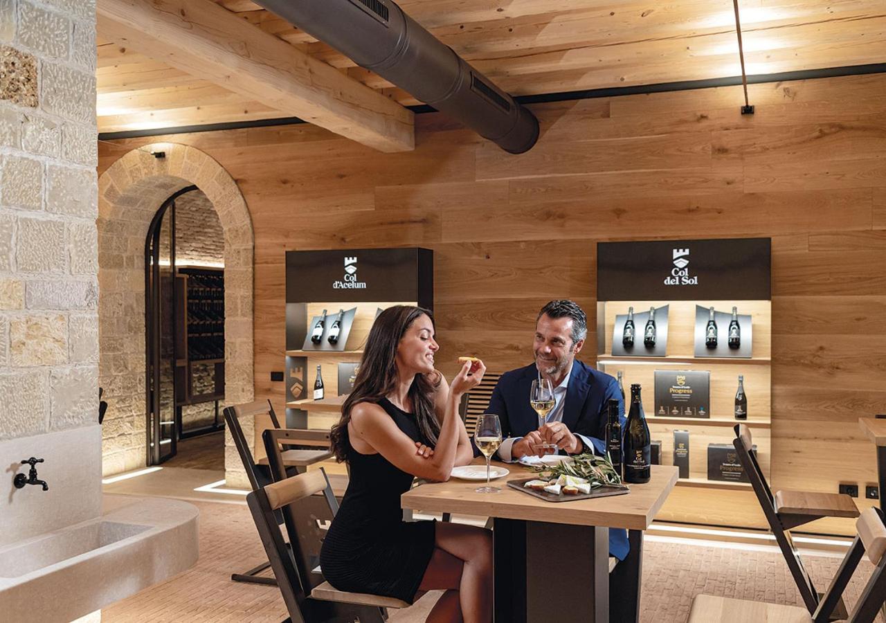 Banquet/Function facilities